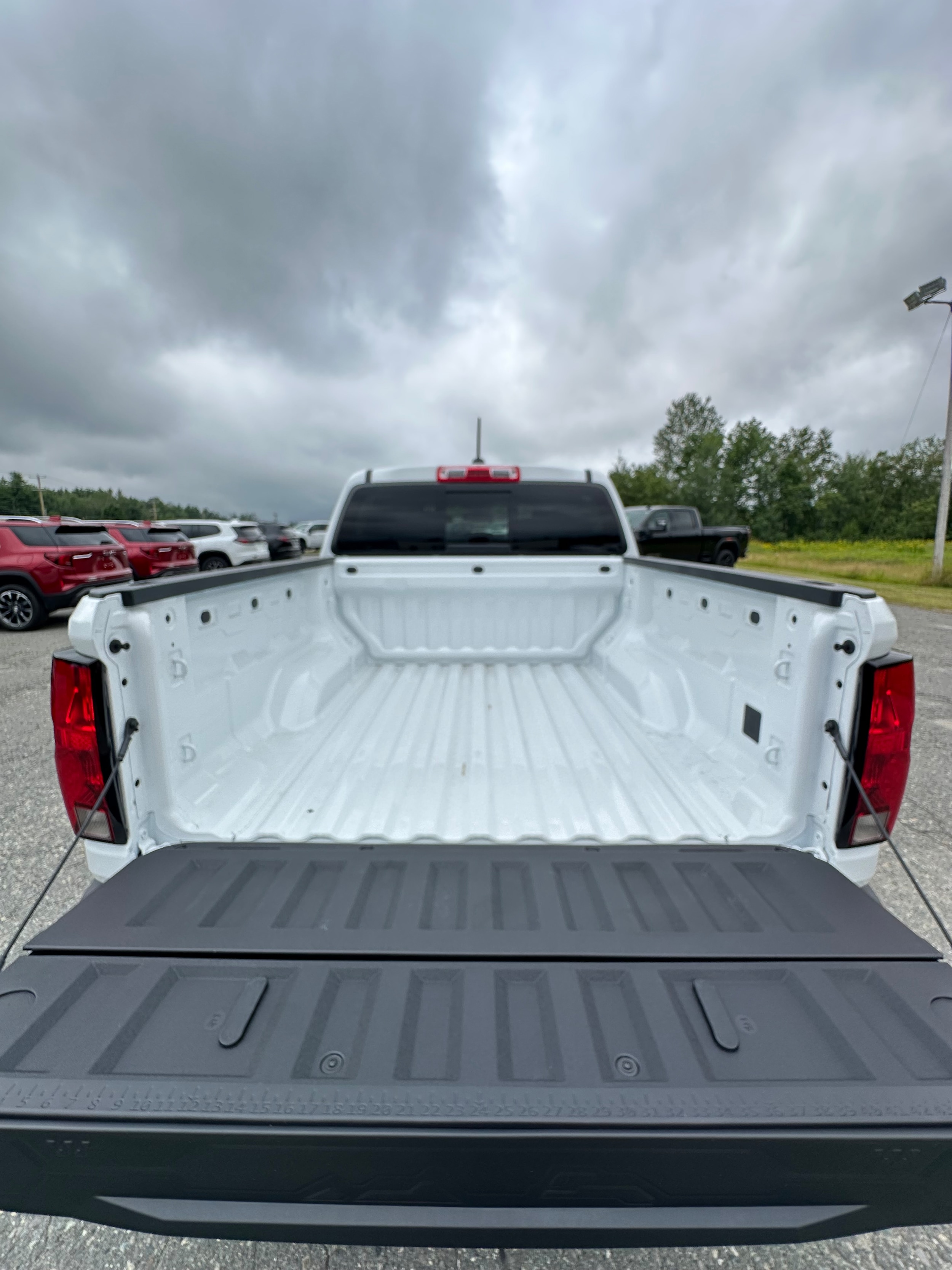 2026 Chevrolet Colorado Work Truck - Photo 9