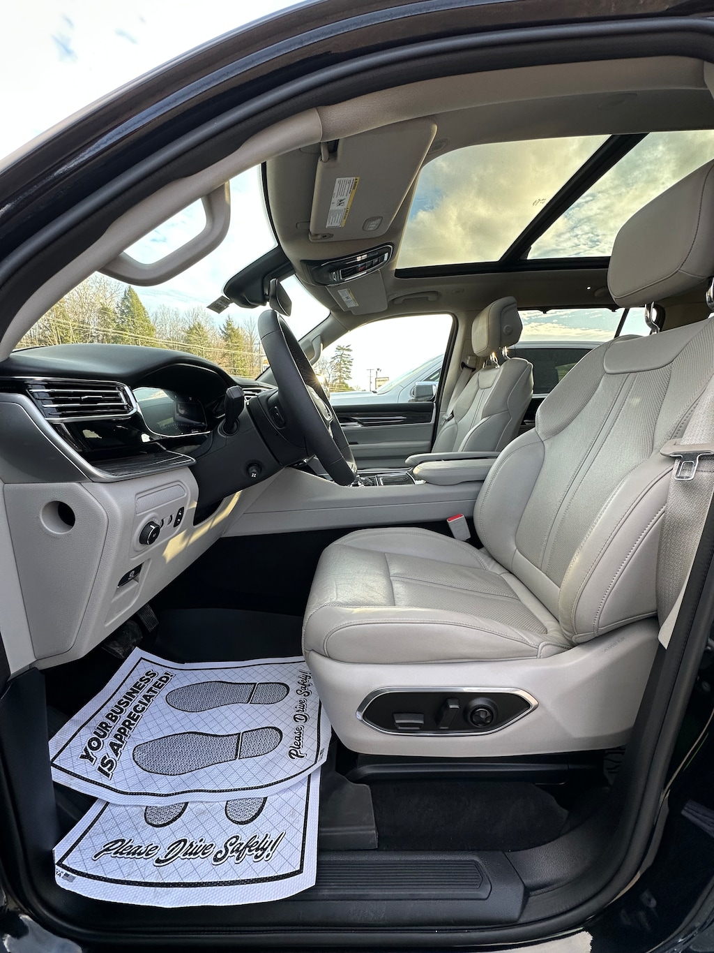 Used 2022 Jeep Wagoneer Series III Sport Utility