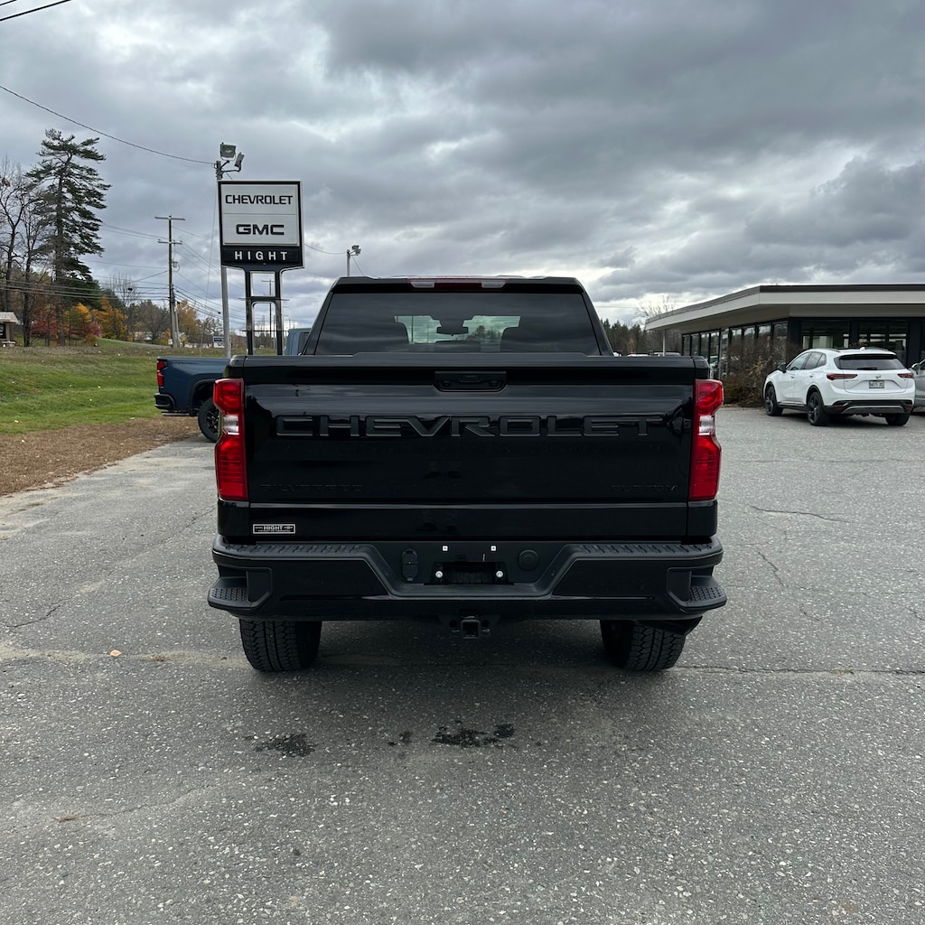 Used 2025 Chevrolet Silverado 1500 Custom Trail Boss Truck