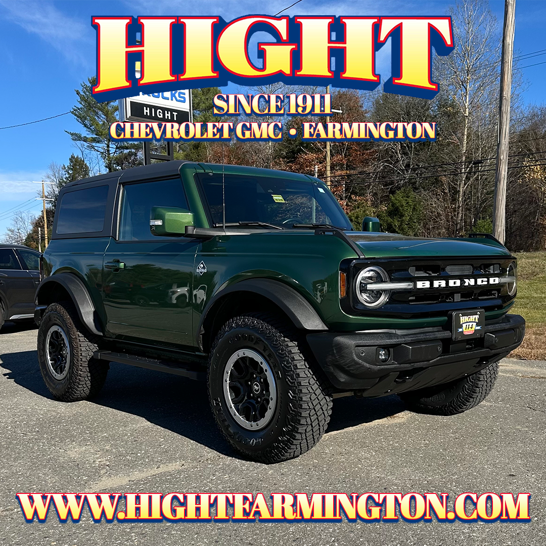 2022 Ford Bronco 2-Door Outer Banks's photo