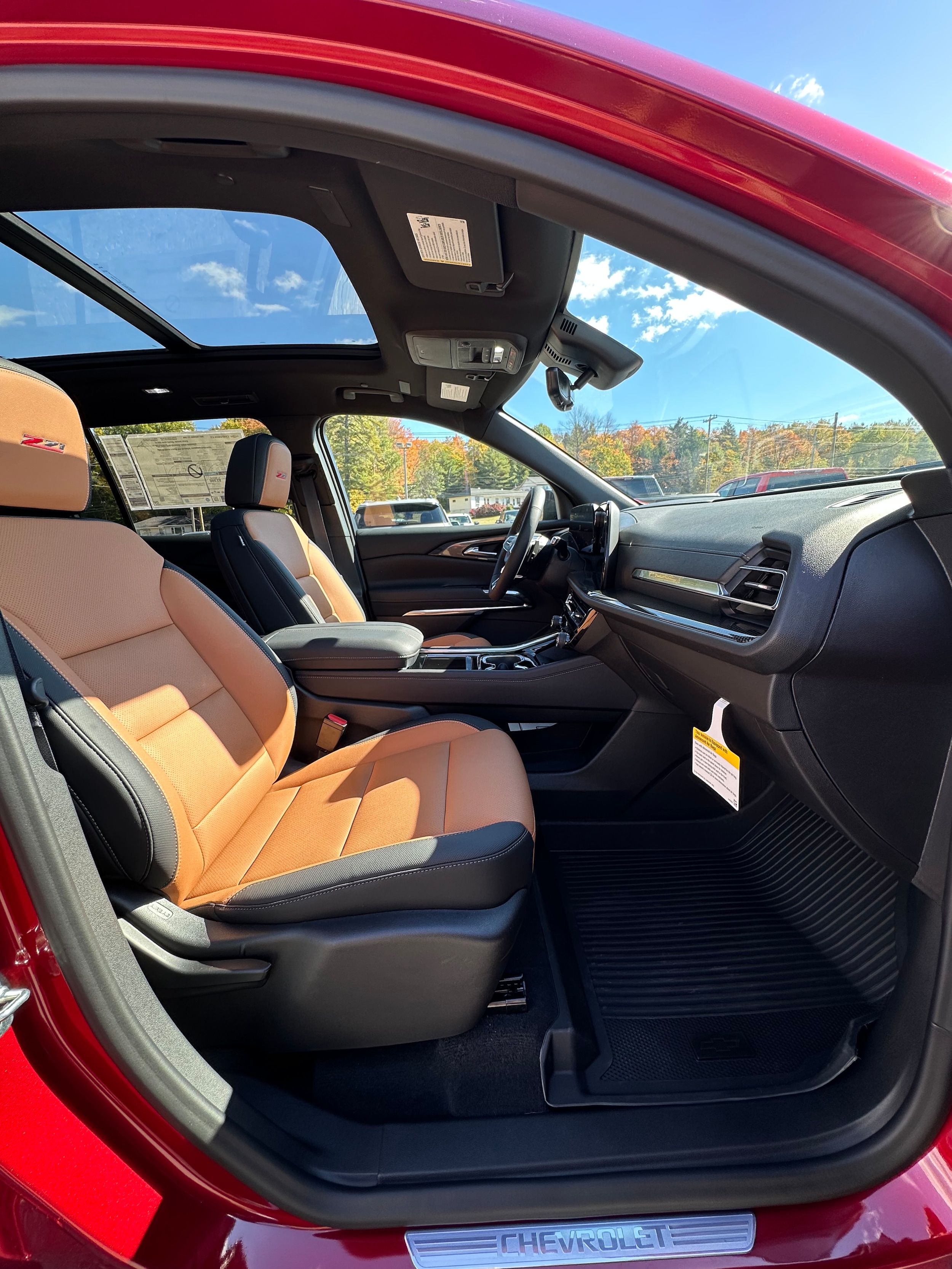 2027 Chevrolet Traverse Z71 - Photo 27