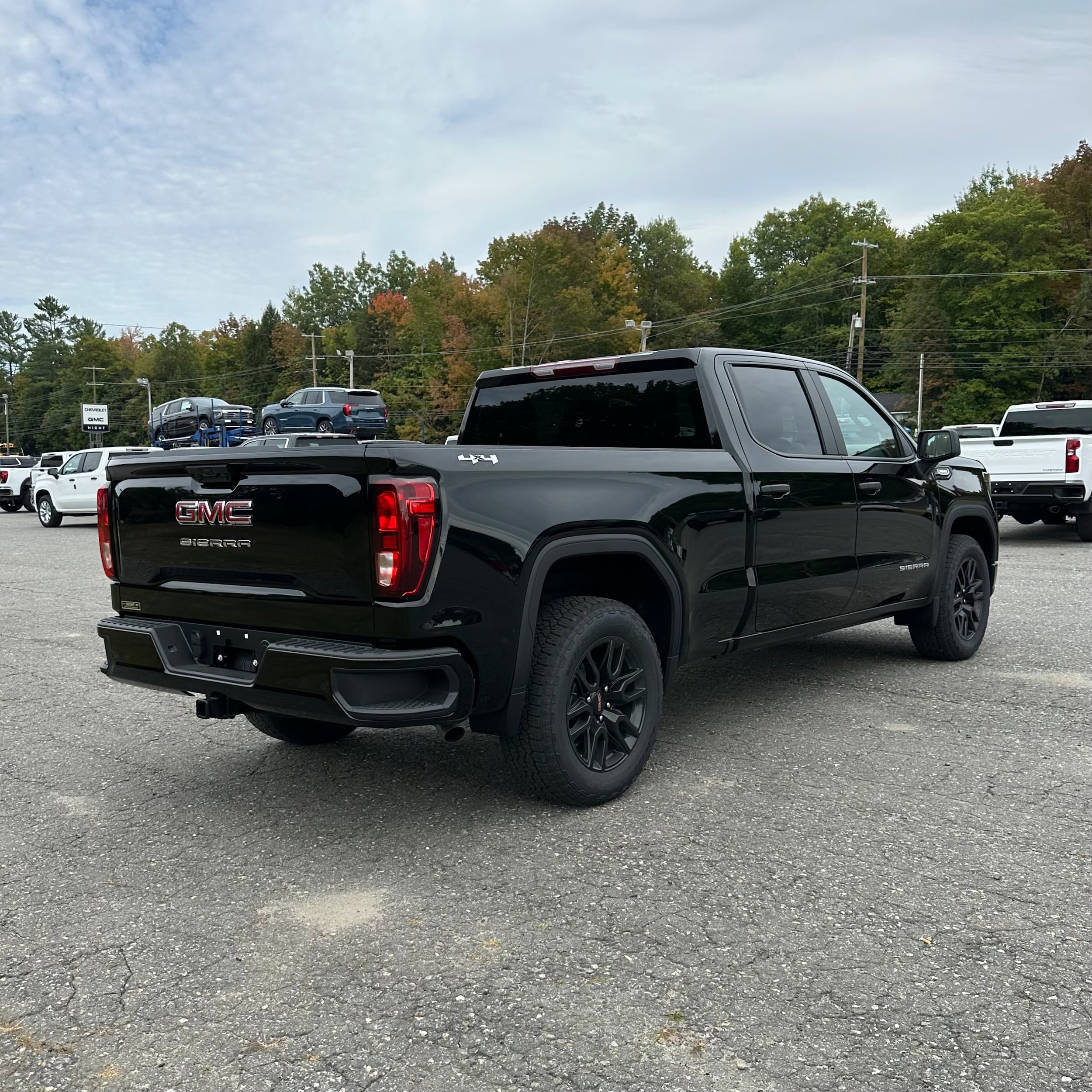 2026 GMC Sierra 1500 Pro - Photo 4