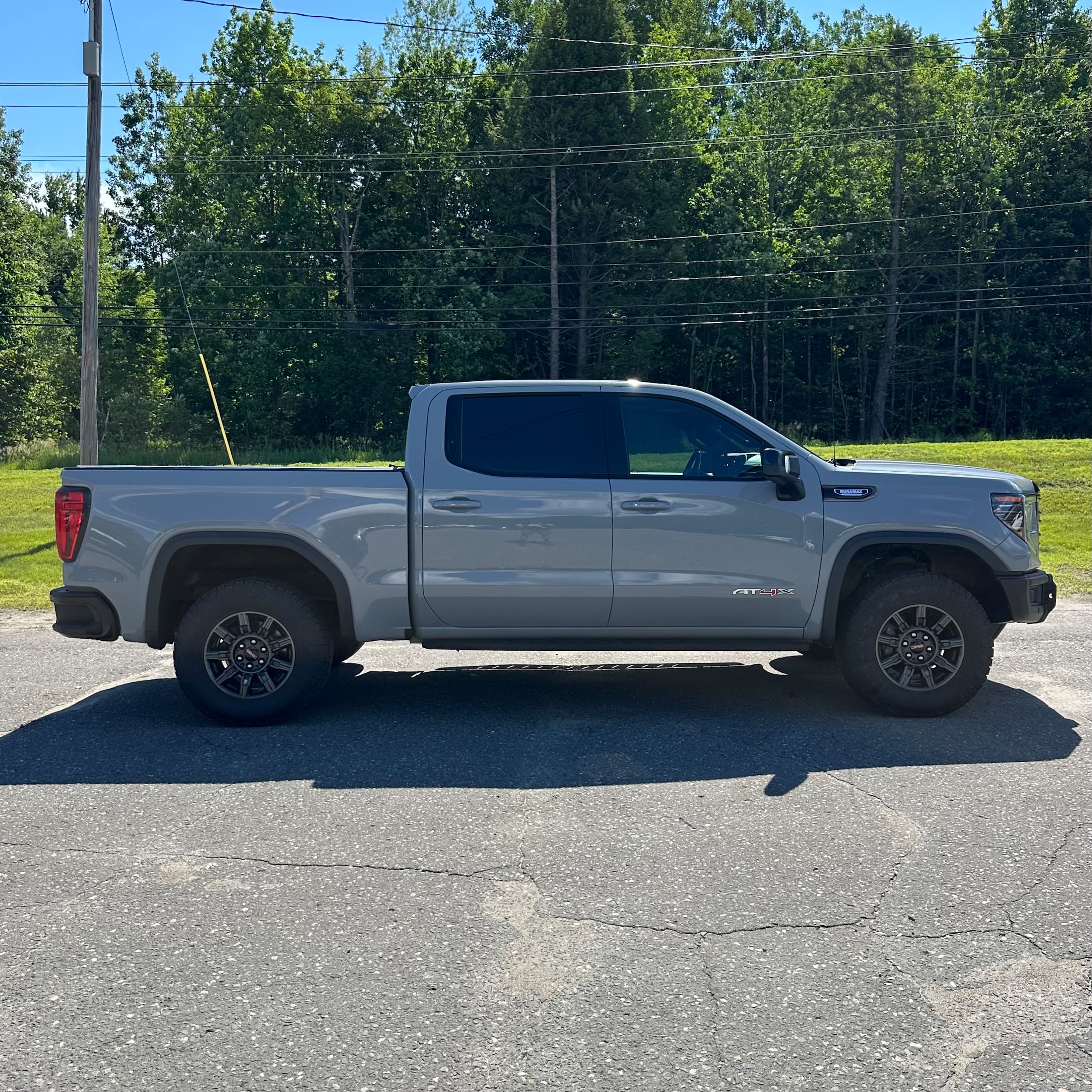 3GTUUFE82RG140292