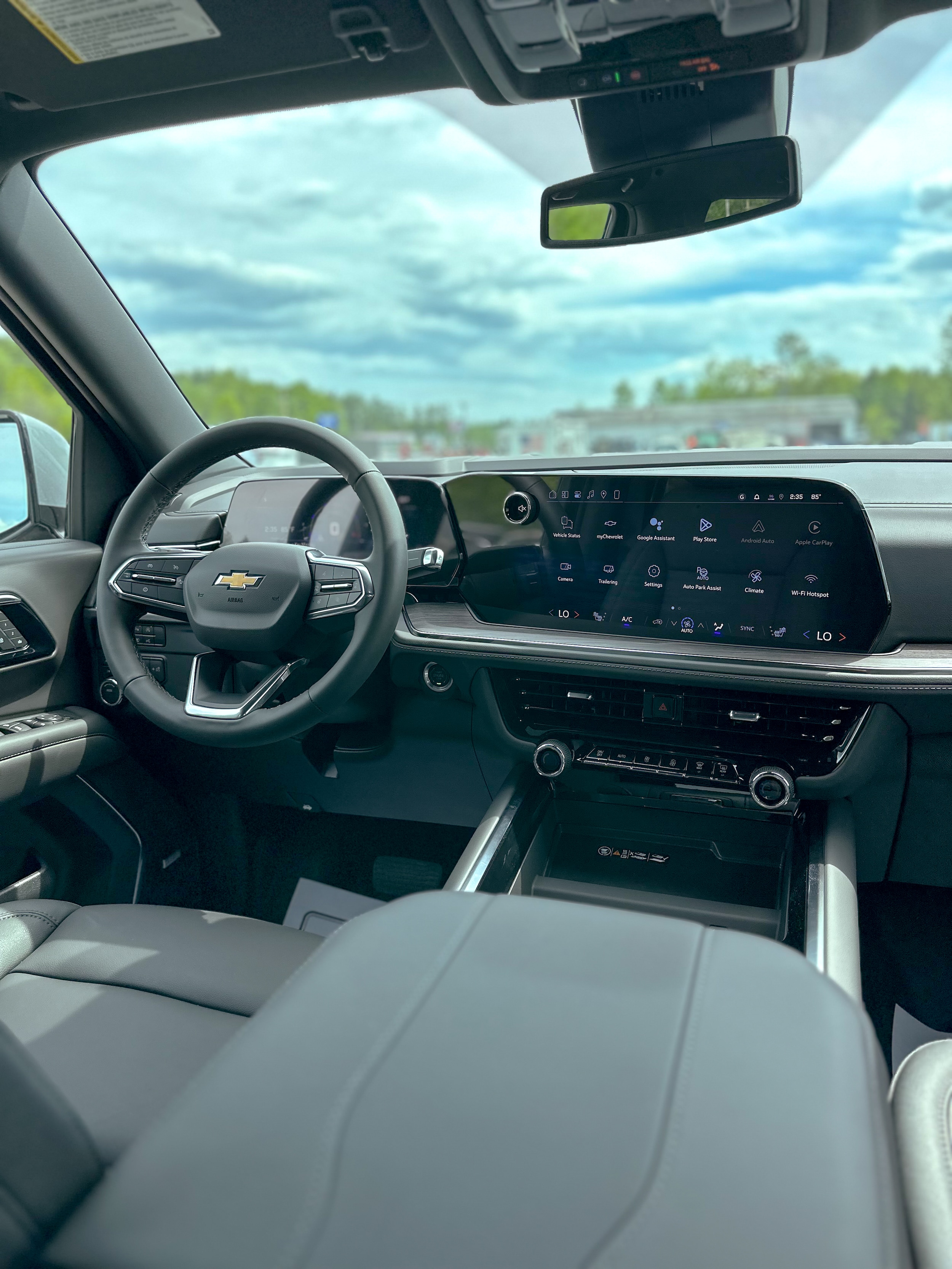 2026 Chevrolet Tahoe LT - Photo 14
