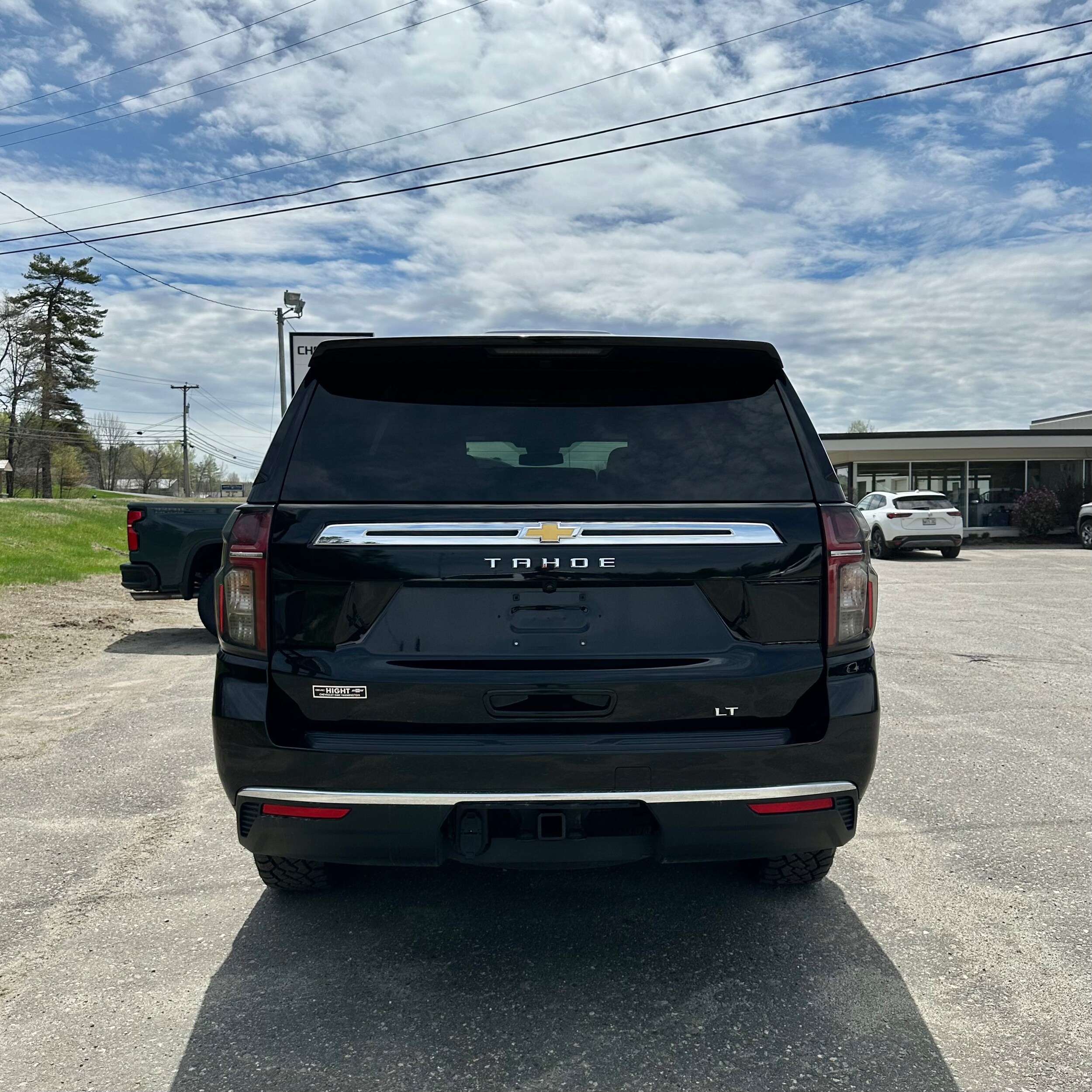 2023 Chevrolet Tahoe LT photo 2