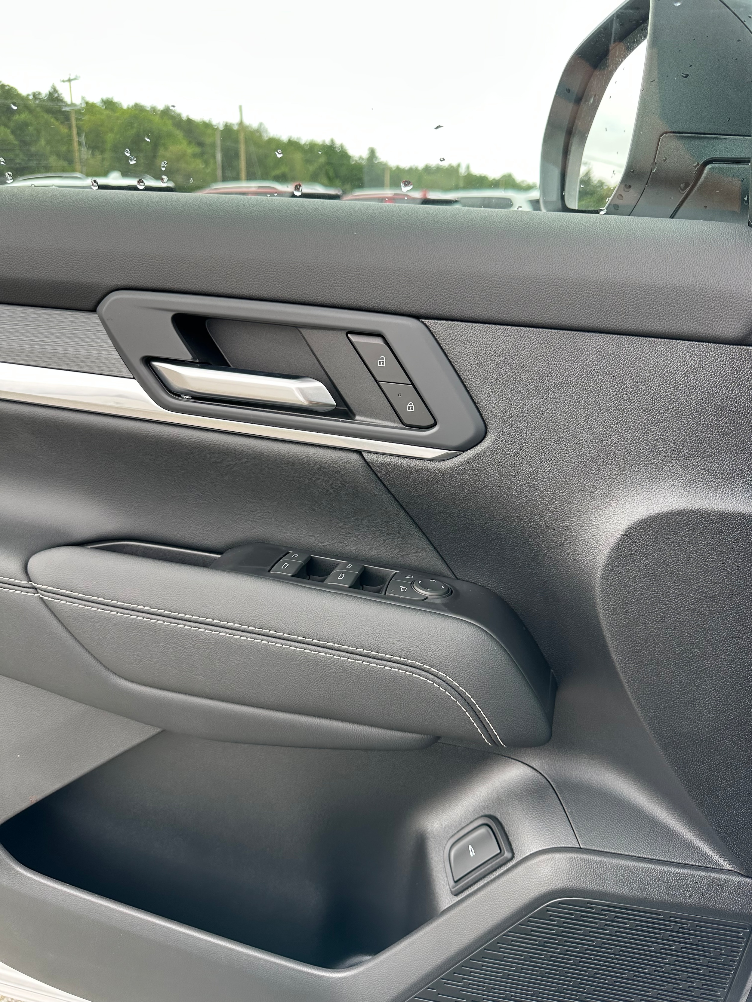 2027 GMC Terrain Elevation - Photo 16