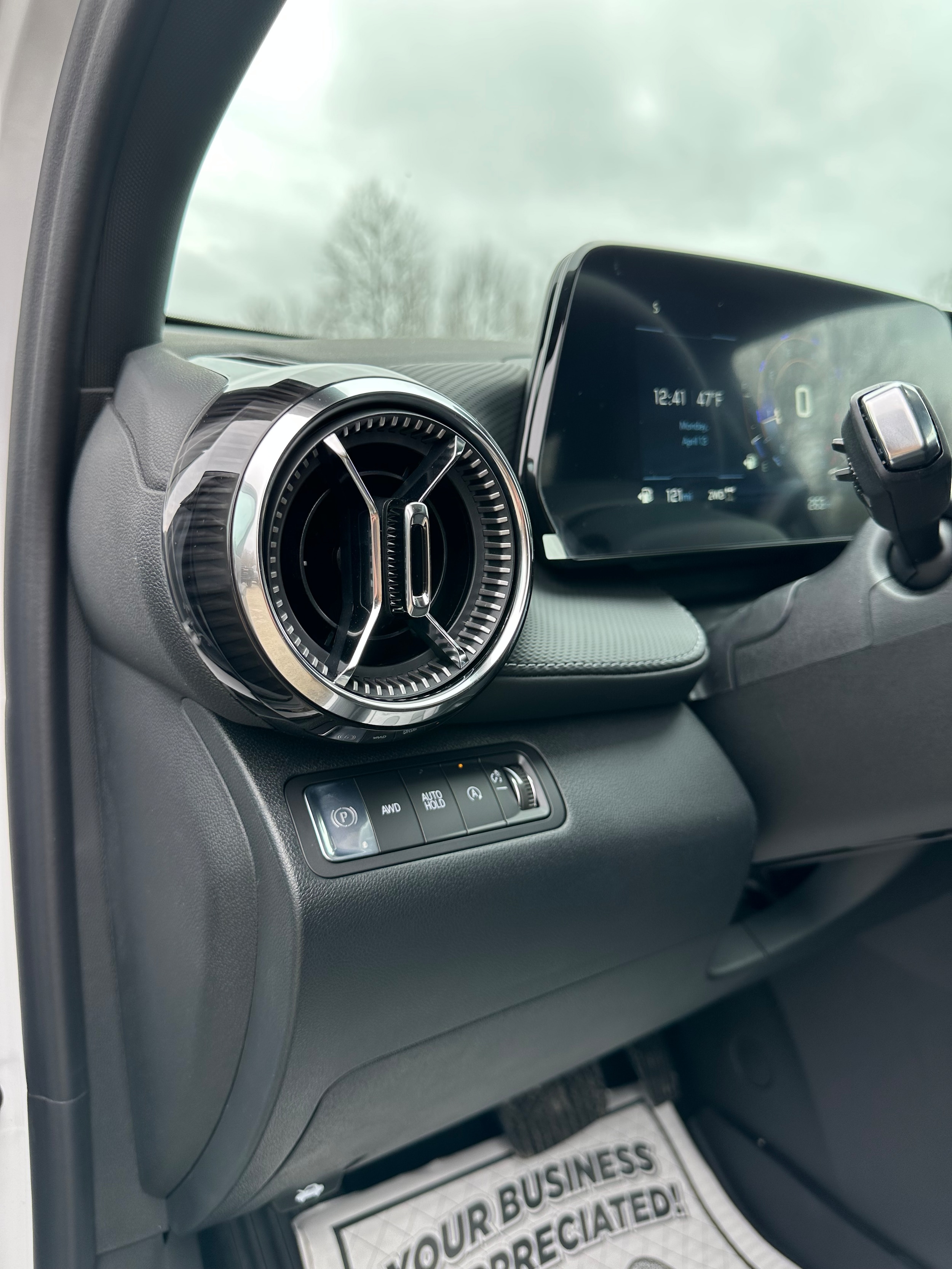 2026 Chevrolet Equinox LT - Photo 10