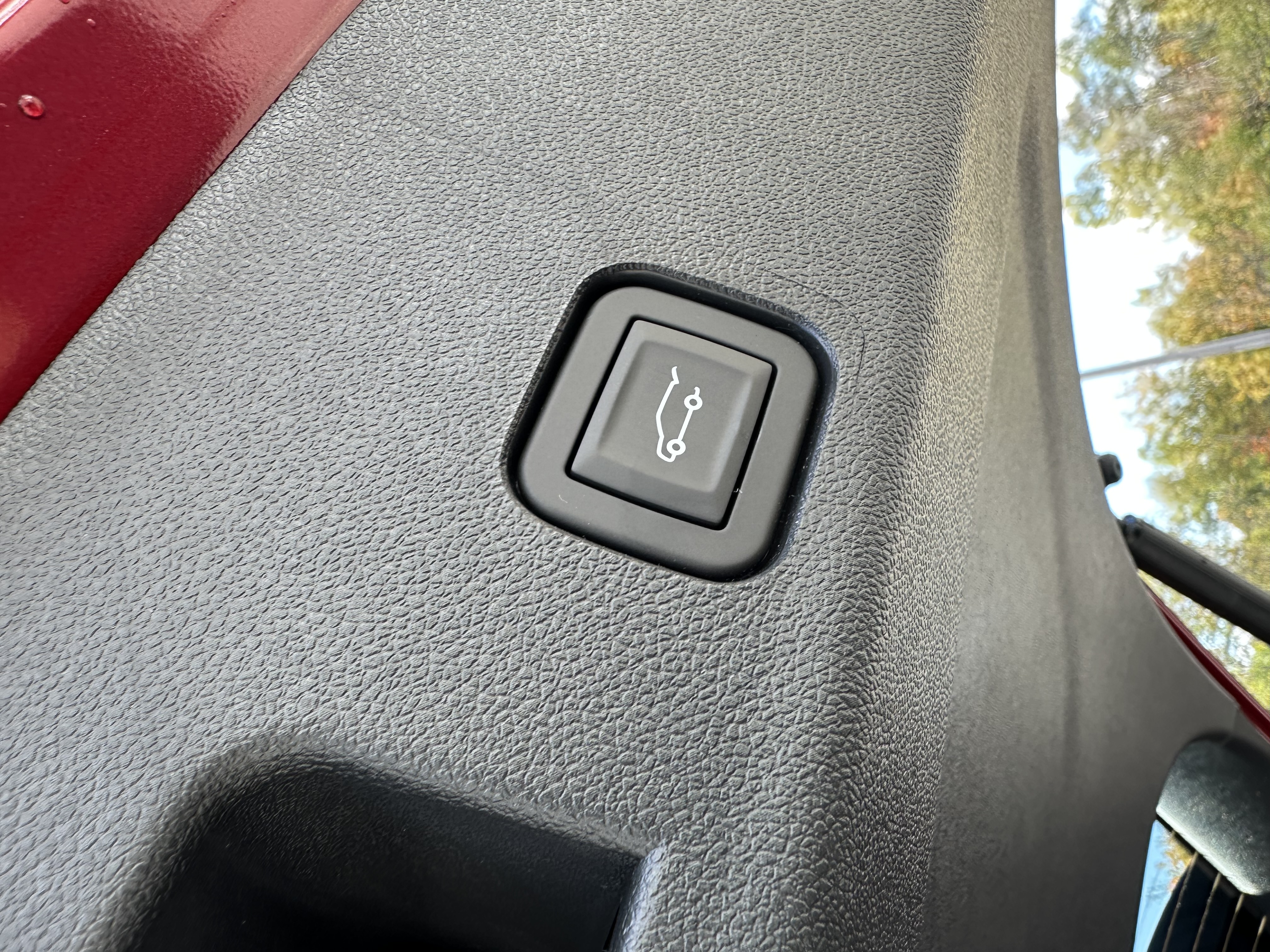 2027 Chevrolet Traverse Z71 - Photo 30