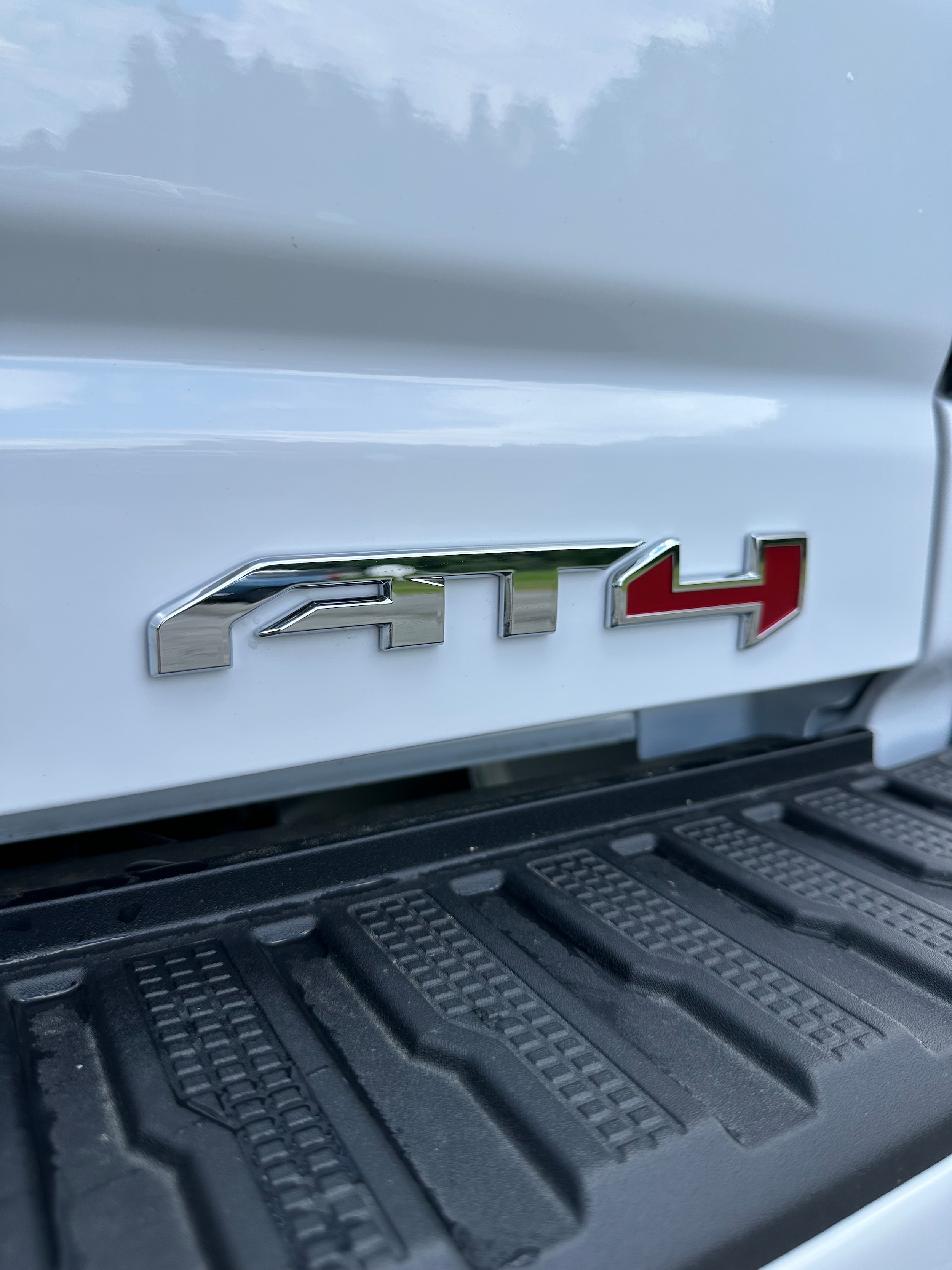 2026 GMC Sierra 2500HD AT4 - Photo 35