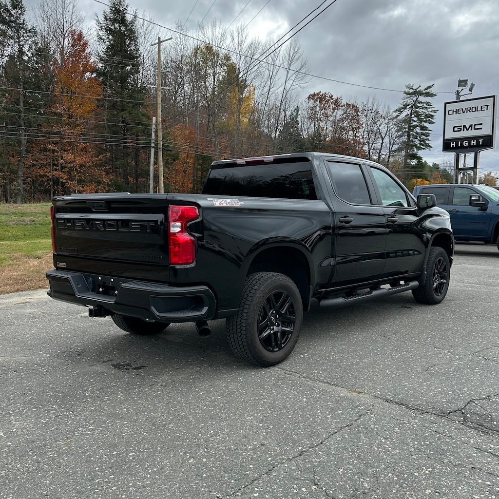 Used 2025 Chevrolet Silverado 1500 Custom Trail Boss Truck