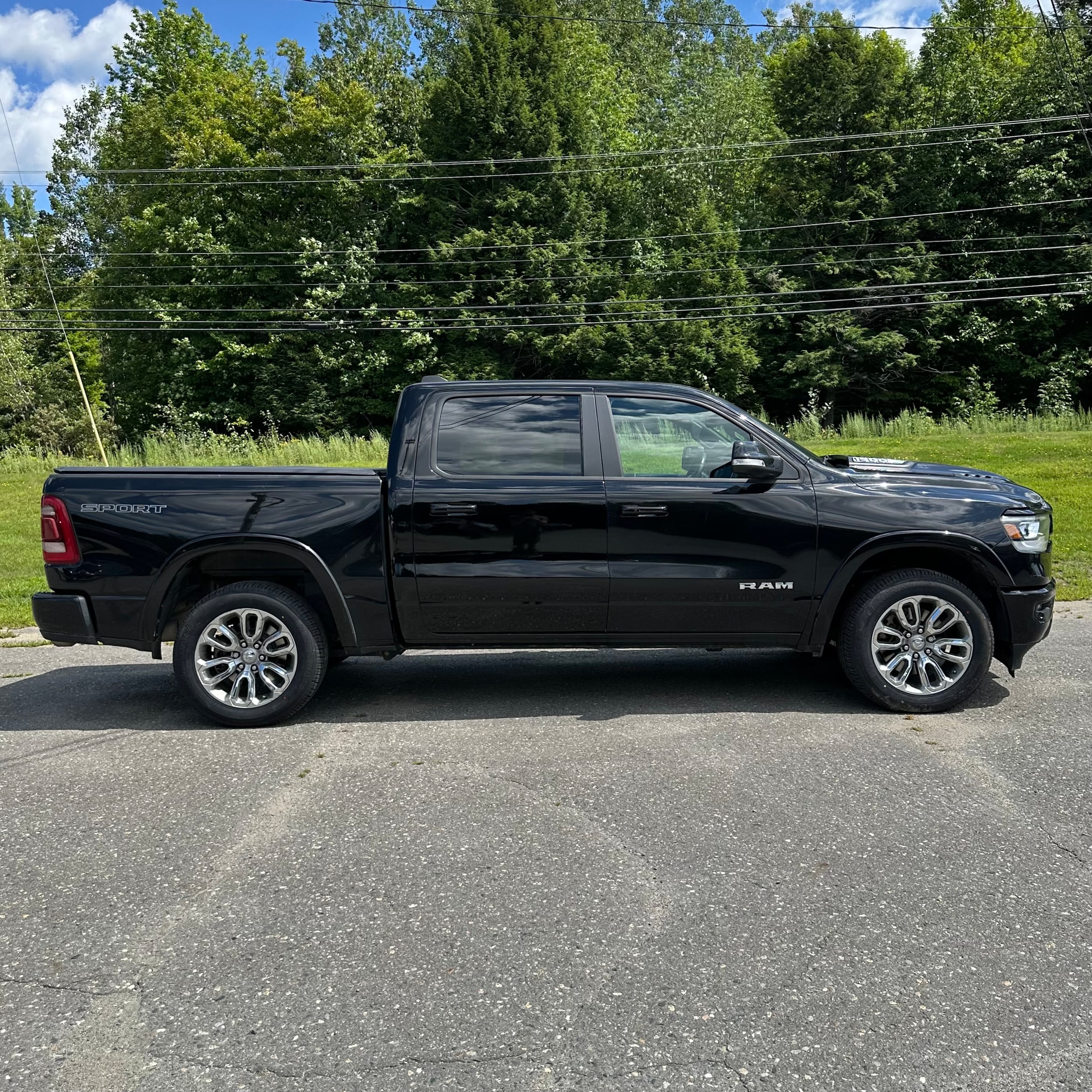 Used 2021 RAM Ram 1500 Pickup Laramie with VIN 1C6SRFJT0MN620387 for sale in Farmington, ME