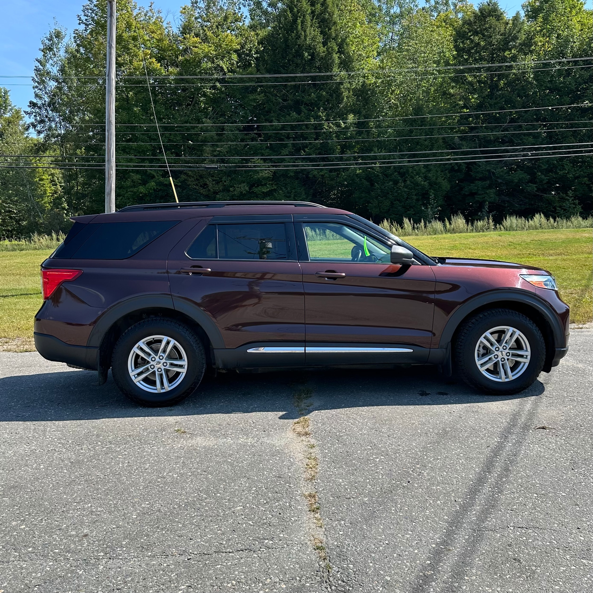 Used 2020 Ford Explorer XLT with VIN 1FMSK8DH3LGA60976 for sale in Farmington, ME