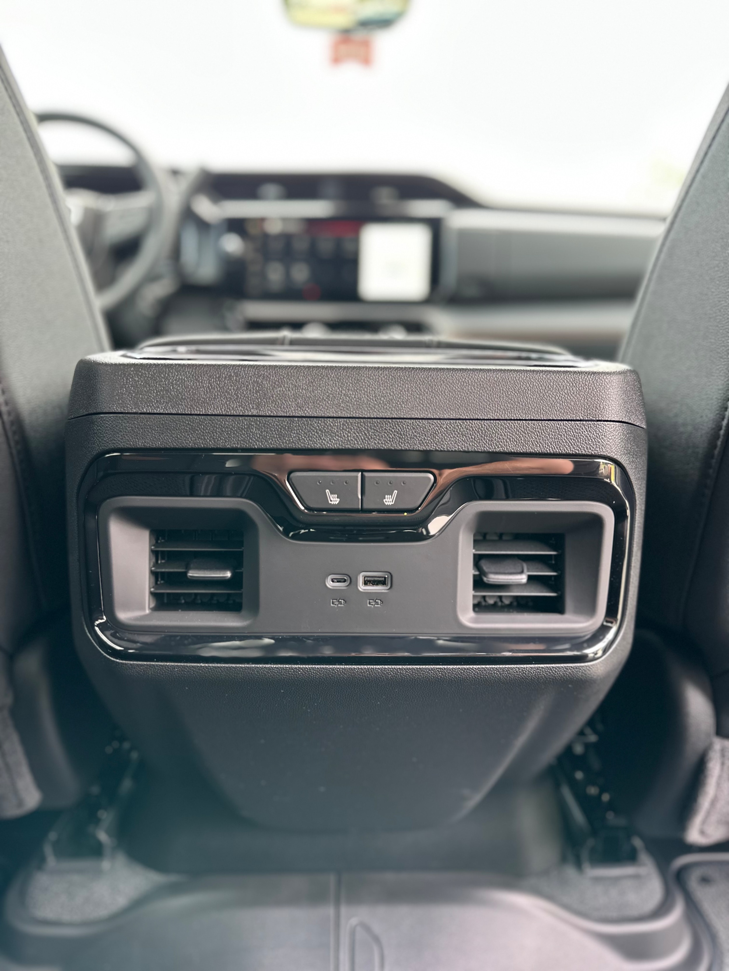 2026 GMC Sierra 2500HD AT4 - Photo 26