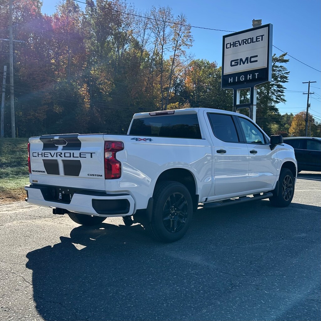 New 2026 Chevrolet Silverado 1500 Custom Truck