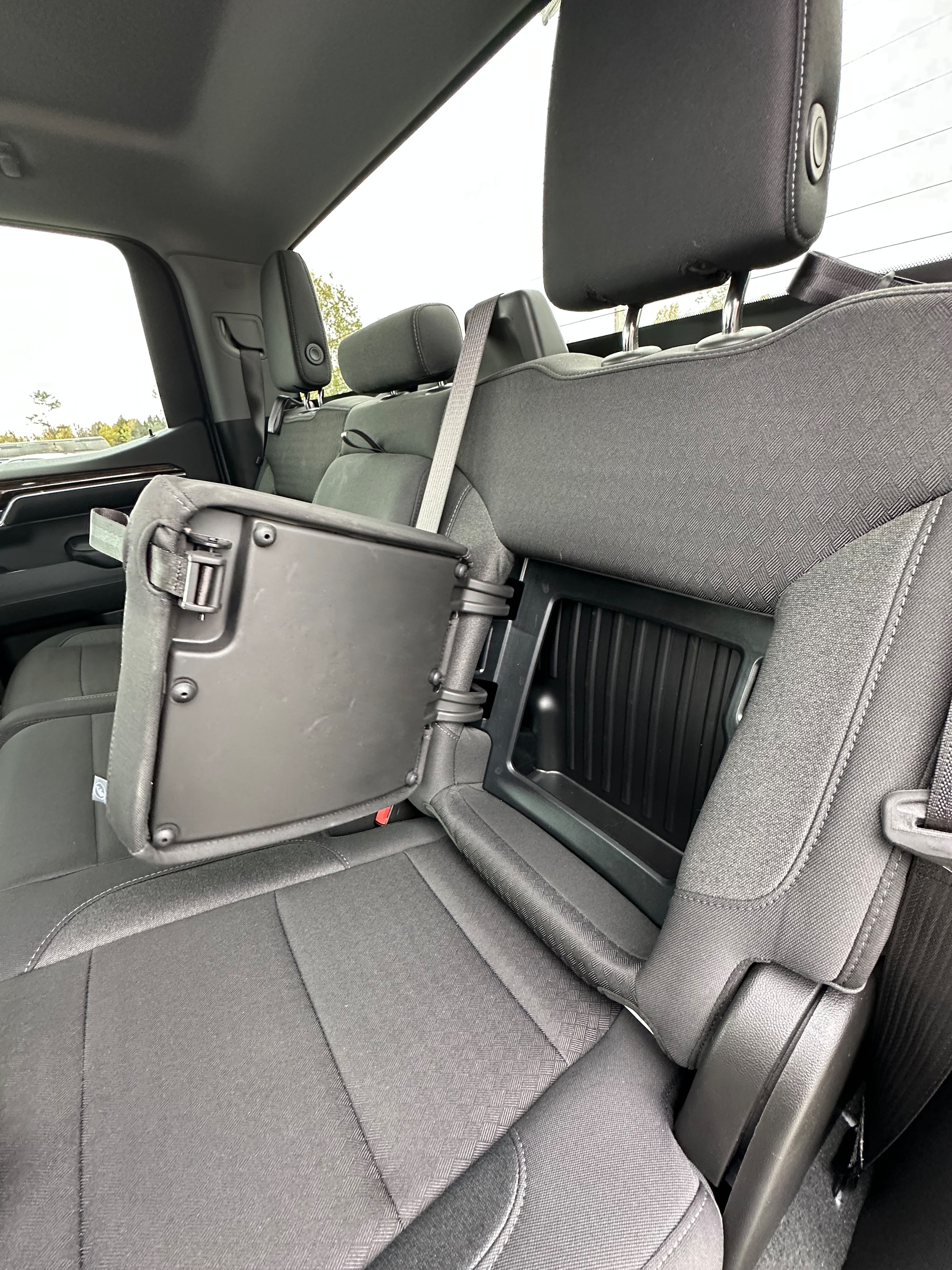 2024 GMC Sierra 1500 Elevation - Photo 18