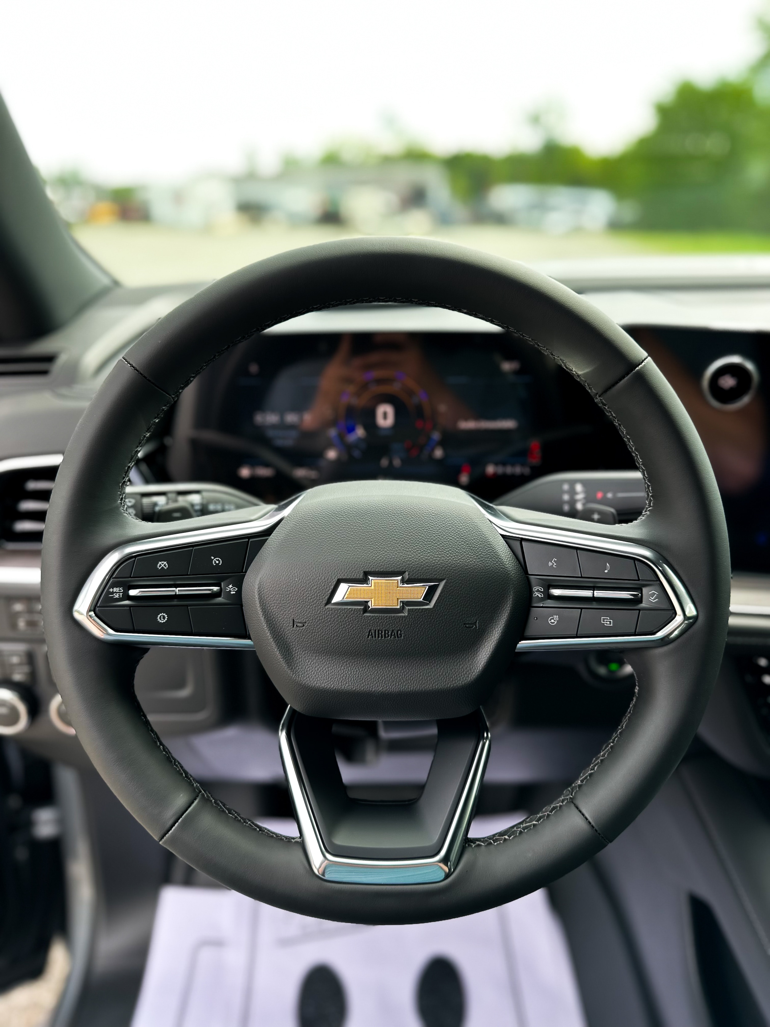 2026 Chevrolet Tahoe LT - Photo 15