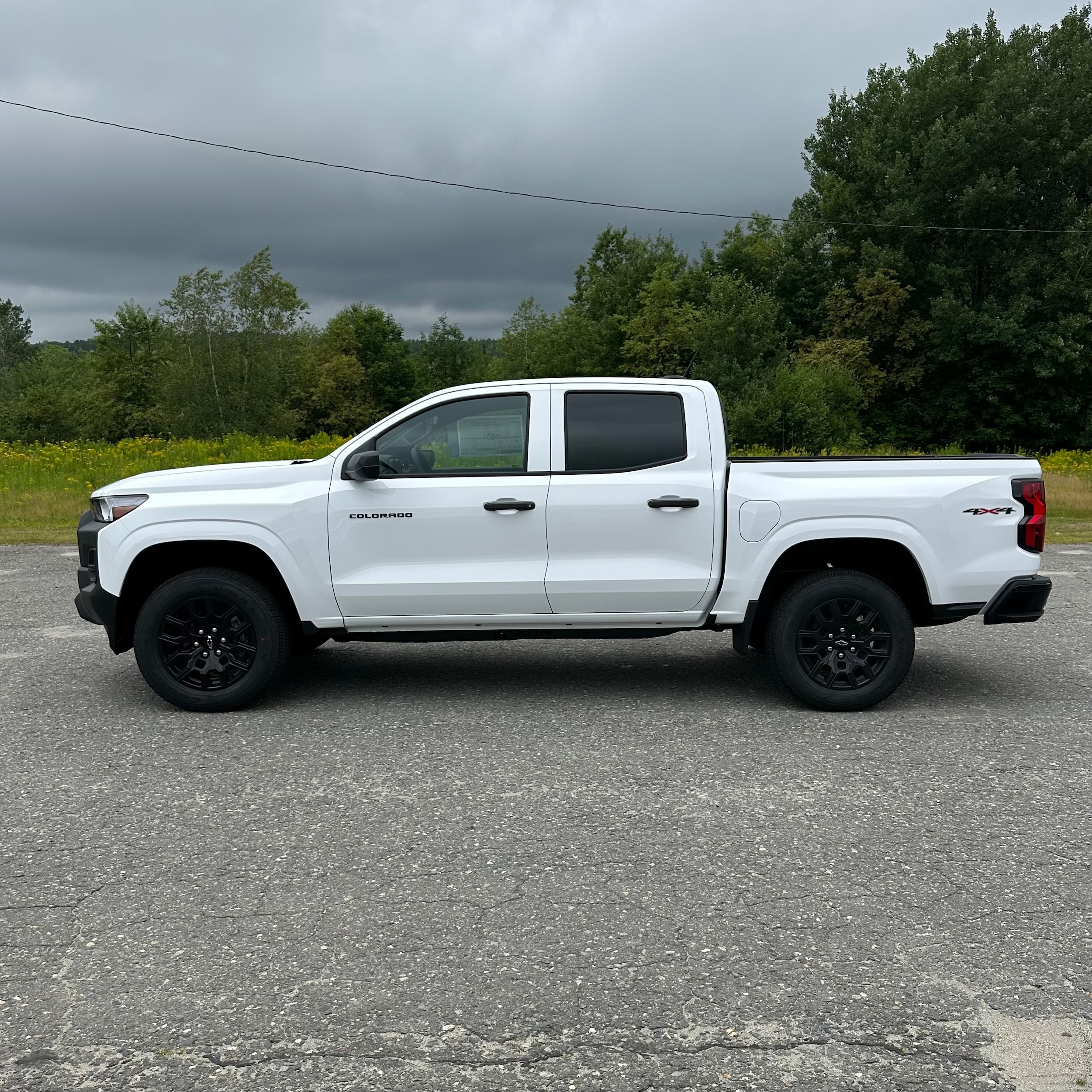 2026 Chevrolet Colorado Work Truck - Photo 6
