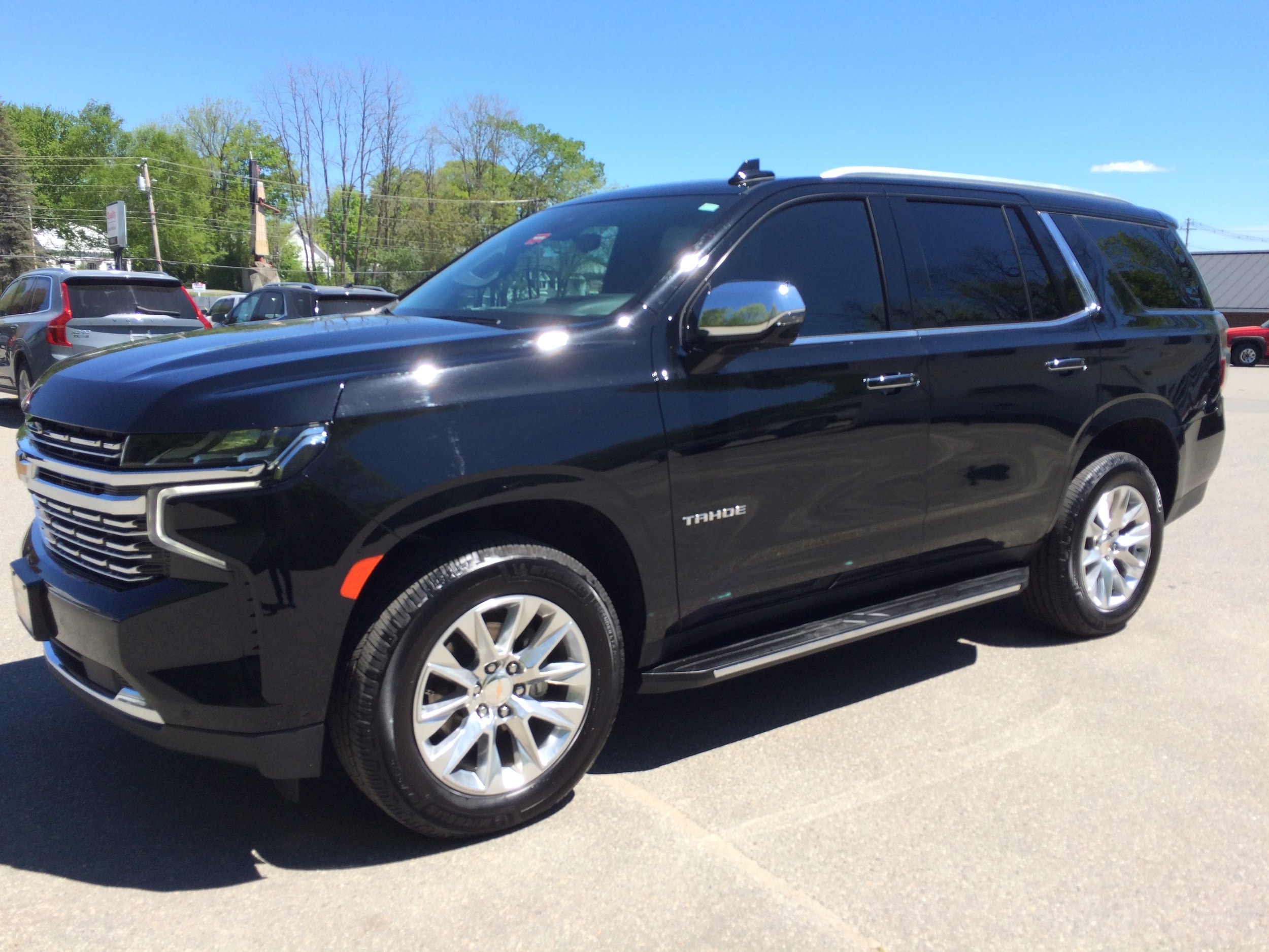 2024 Chevrolet Tahoe 4WD Premier's photo