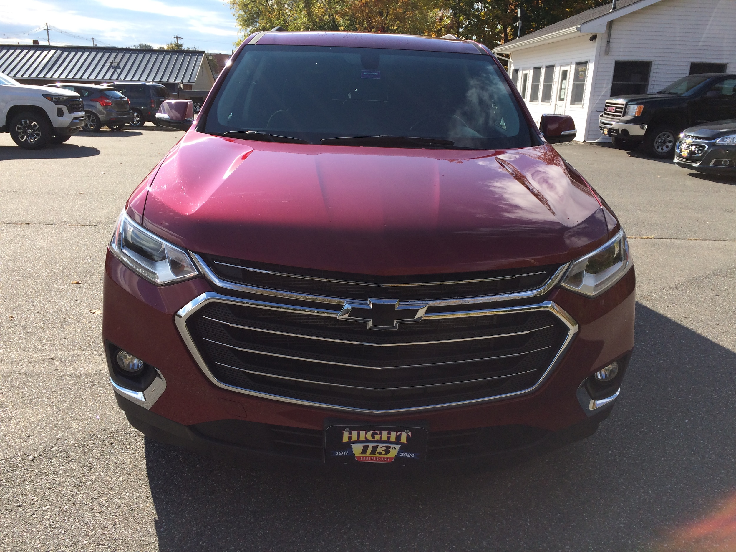 Used 2020 Chevrolet Traverse 1LT with VIN 1GNEVGKW7LJ141736 for sale in Skowhegan, ME