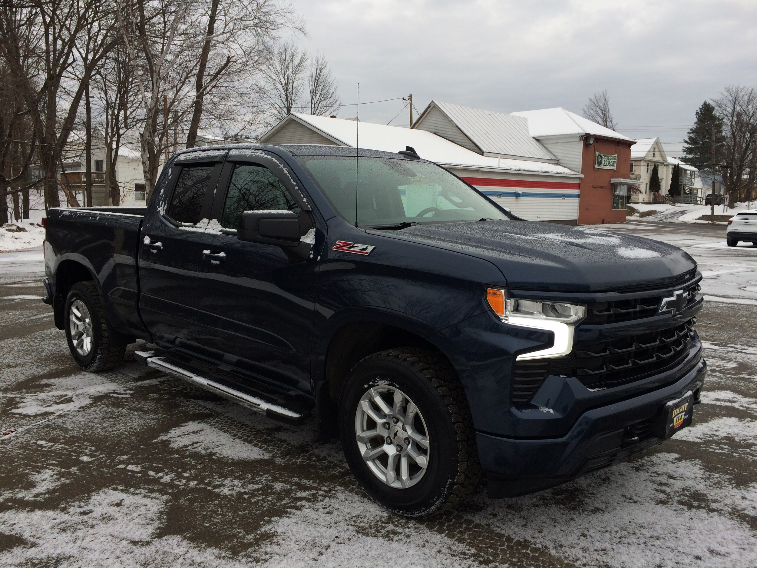 2022 Chevrolet Silverado 1500 RST photo 3