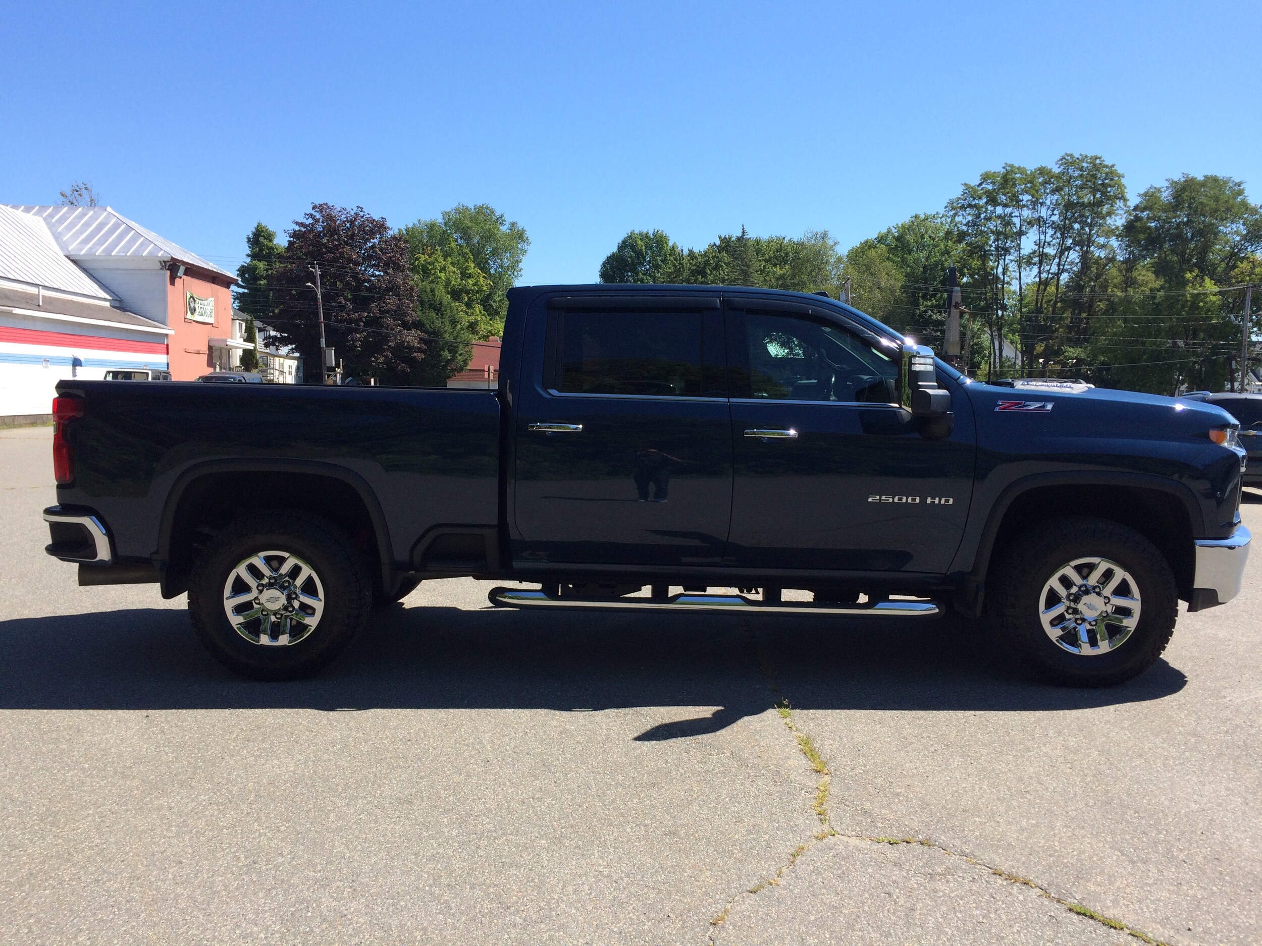 2020 Chevrolet Silverado 2500HD LTZ photo 3