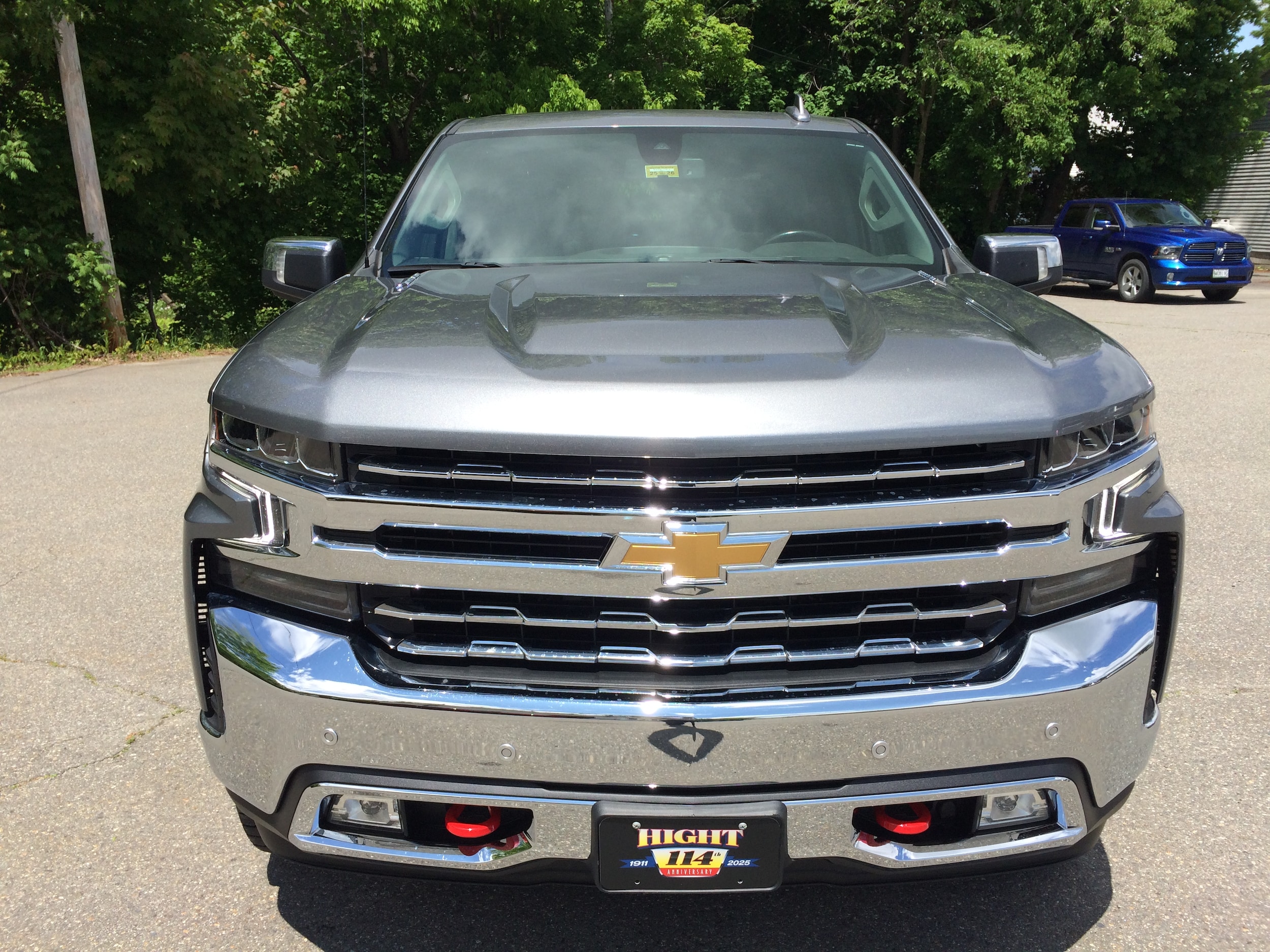 Used 2022 Chevrolet Silverado 1500 Limited LTZ with VIN 1GCUYGET8NZ185276 for sale in Skowhegan, ME