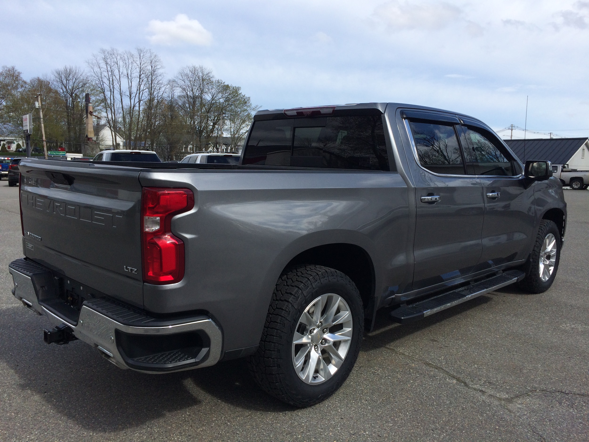 2021 Chevrolet Silverado 1500 LTZ - Photo 5