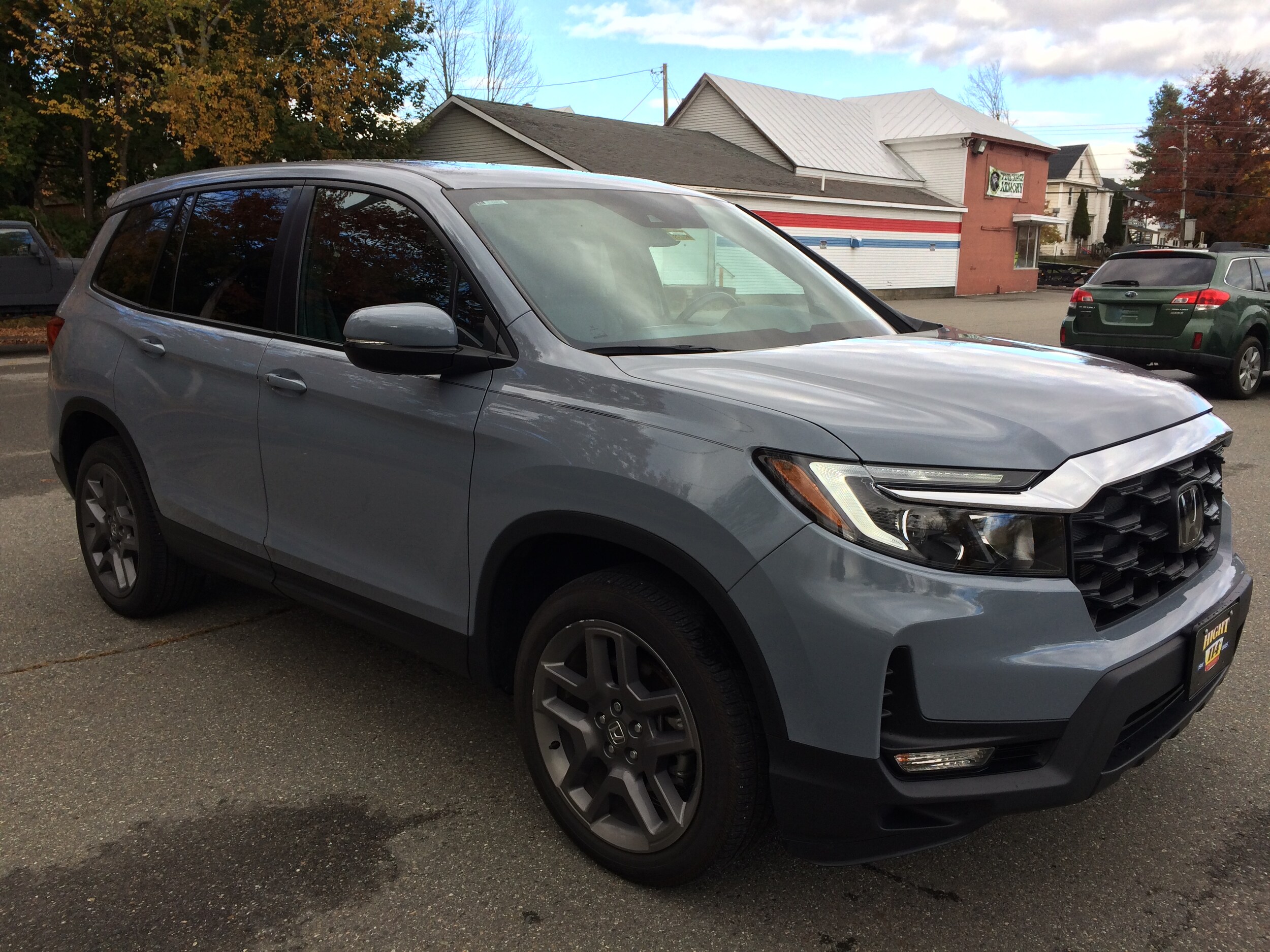 2022 Honda Passport EX-L photo 3