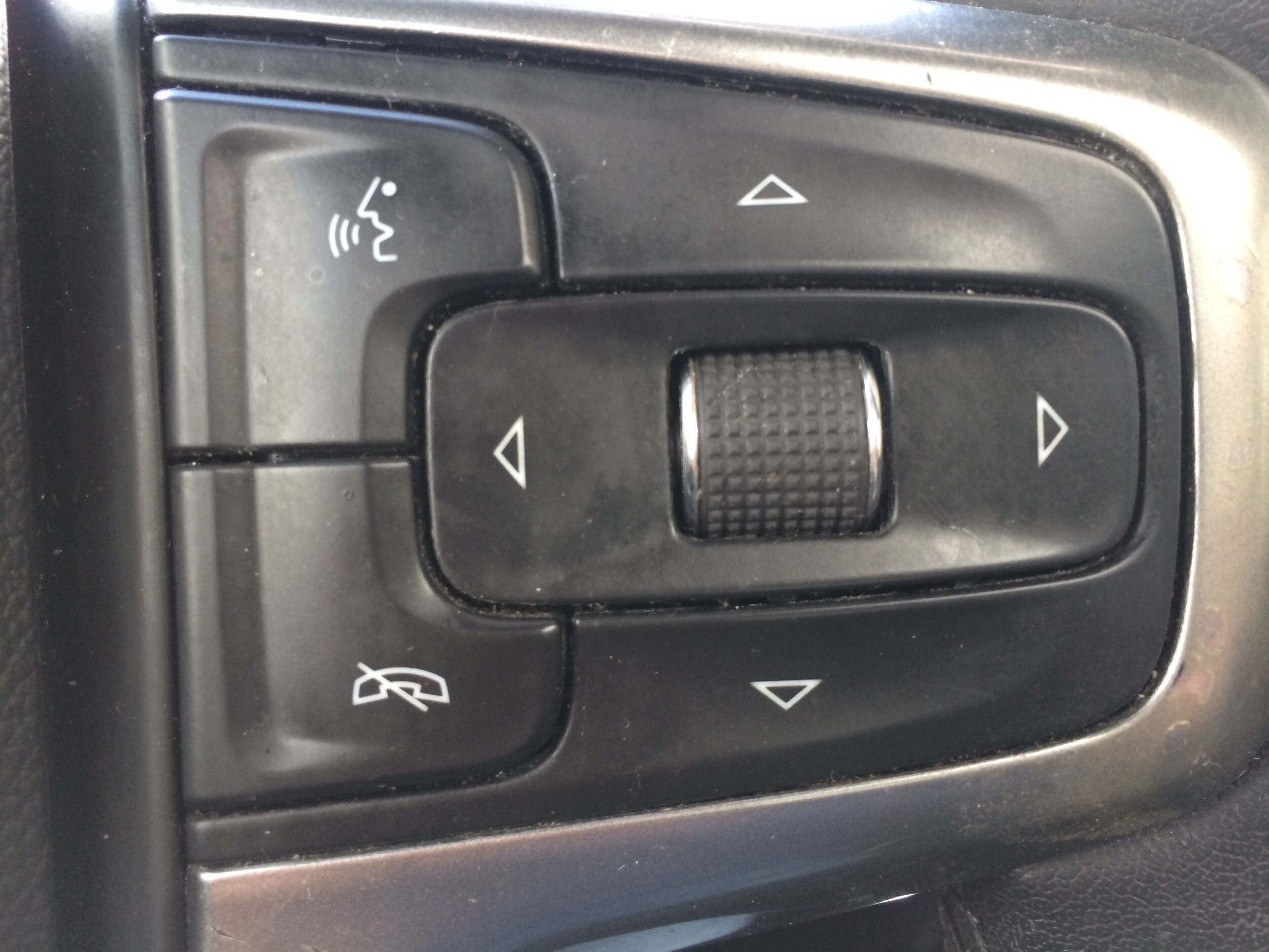 2021 Chevrolet Silverado 1500 LTZ - Photo 23
