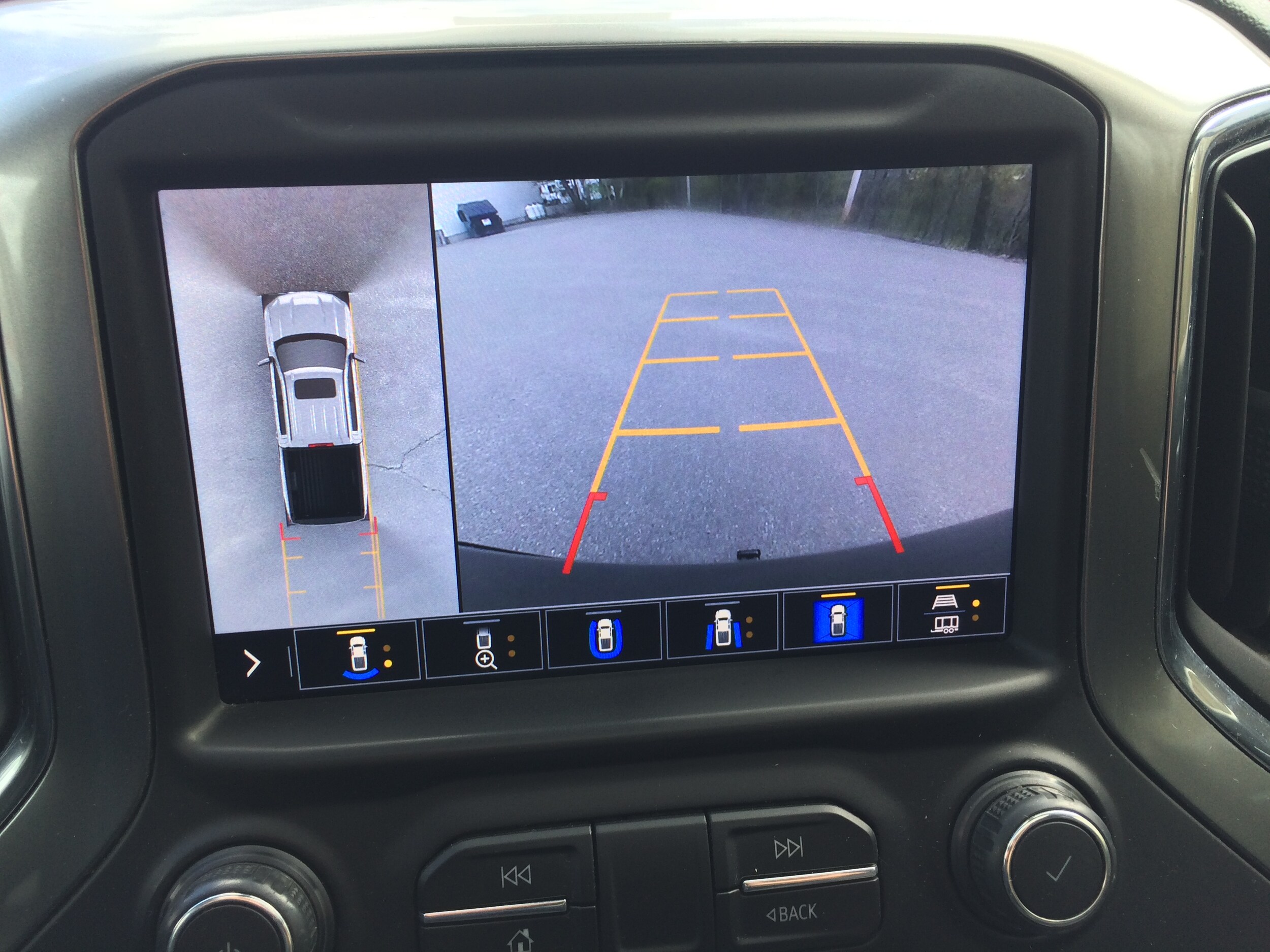 2021 Chevrolet Silverado 1500 LTZ - Photo 29