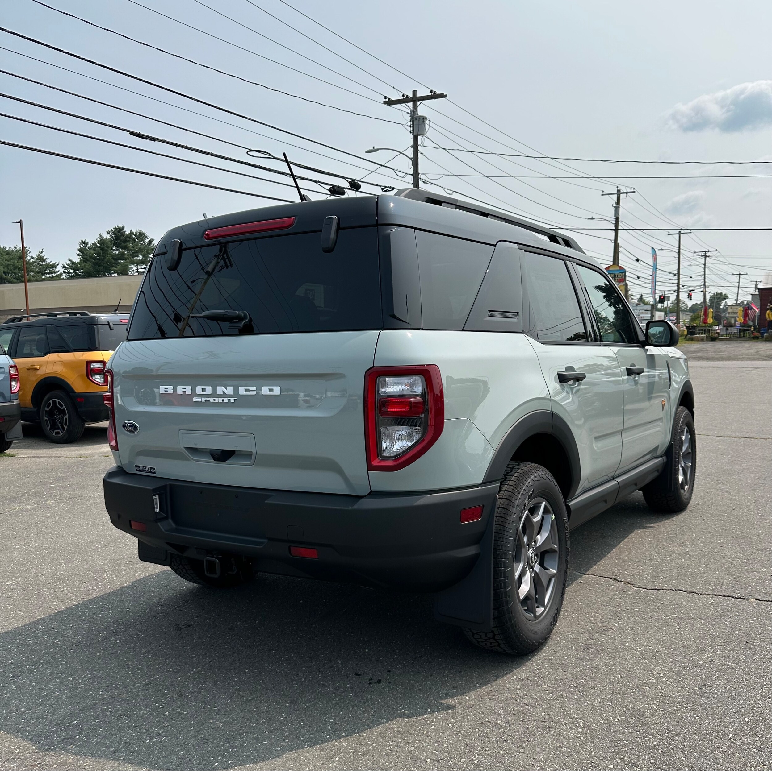 2024 Ford Bronco Sport Badlands photo 2
