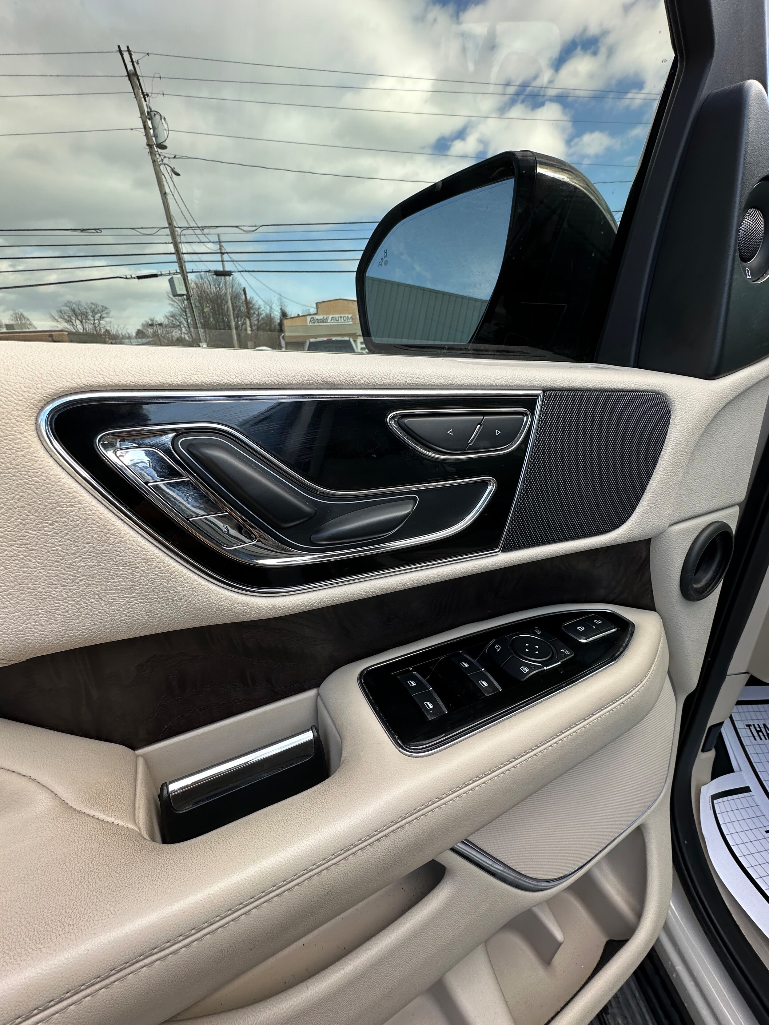 2019 Lincoln Navigator Base - Photo 12