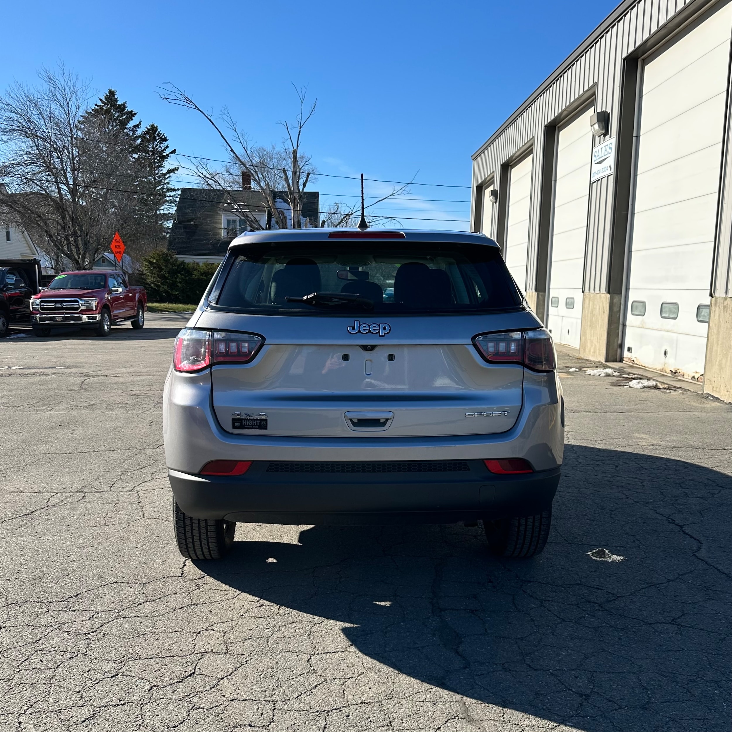 2019 Jeep Compass Sport photo 3