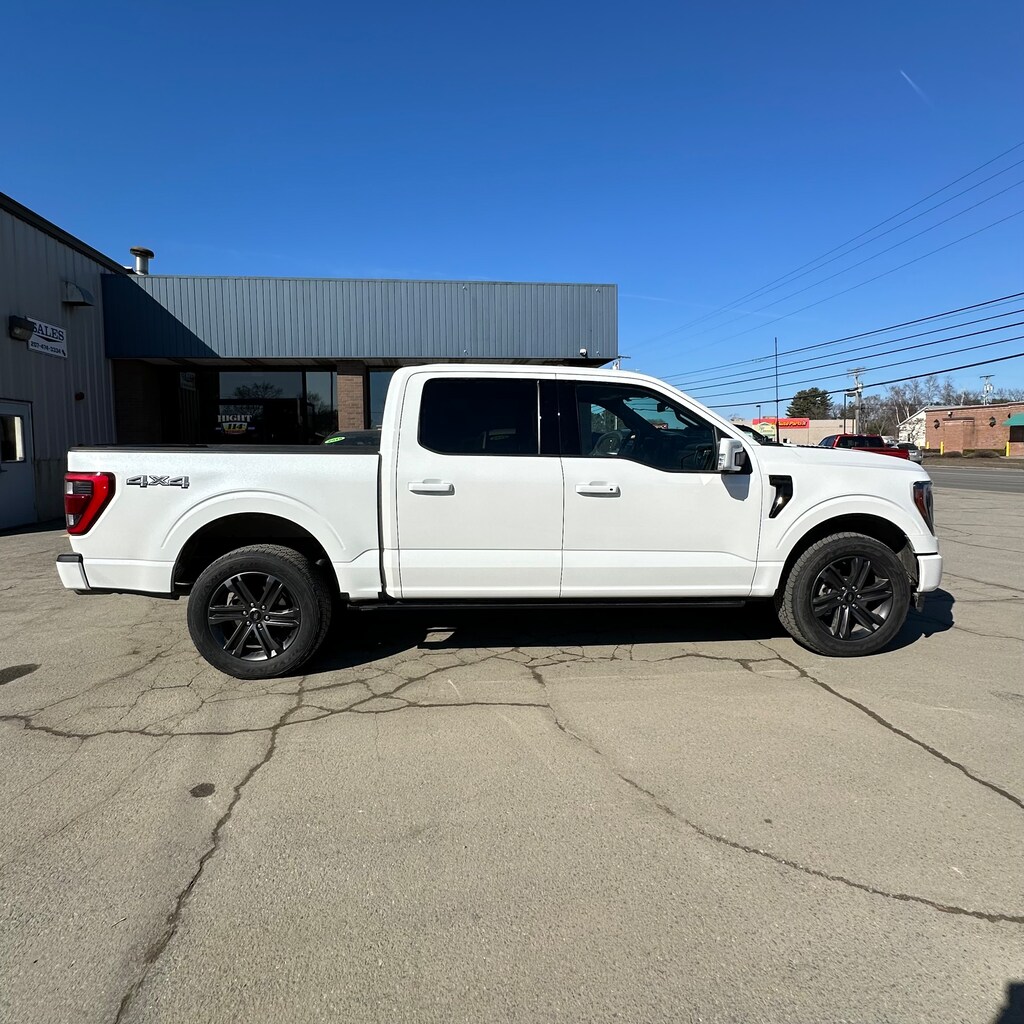 Used 2023 Ford F-150 Lariat Crew Cab Truck