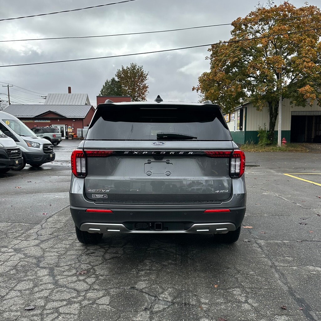 New 2025 Ford Explorer Active SUV