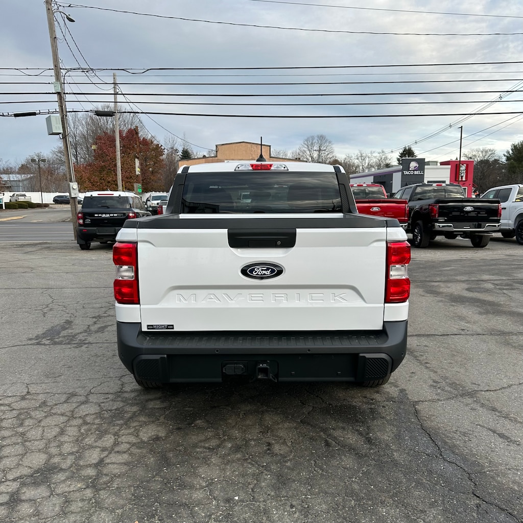 New 2025 Ford Maverick XL TRUCK