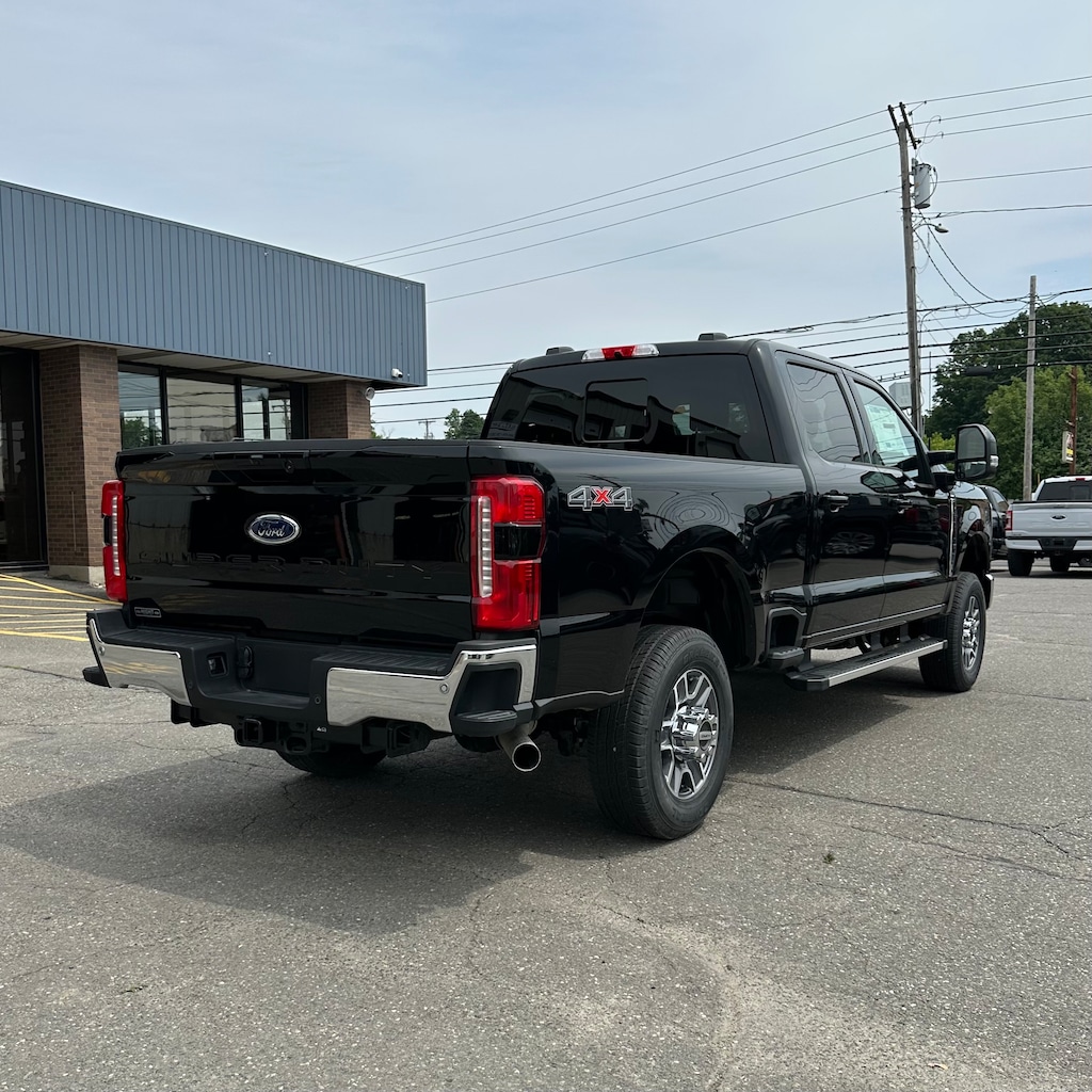 New 2026 Ford Super Duty F-350® Lariat® TRUCK