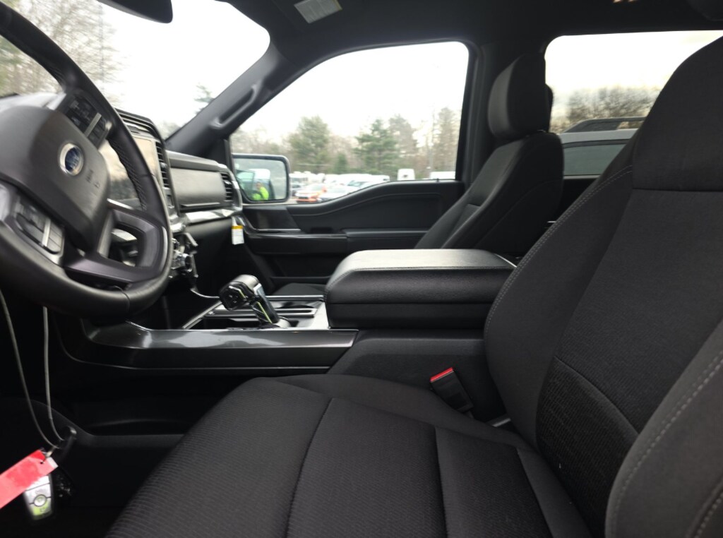 Used 2023 Ford F-150 XLT Crew Cab Short Bed Truck