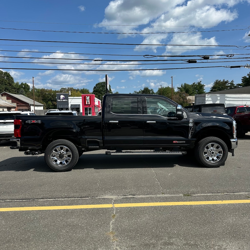 New 2026 Ford Super Duty F-350® Lariat® TRUCK