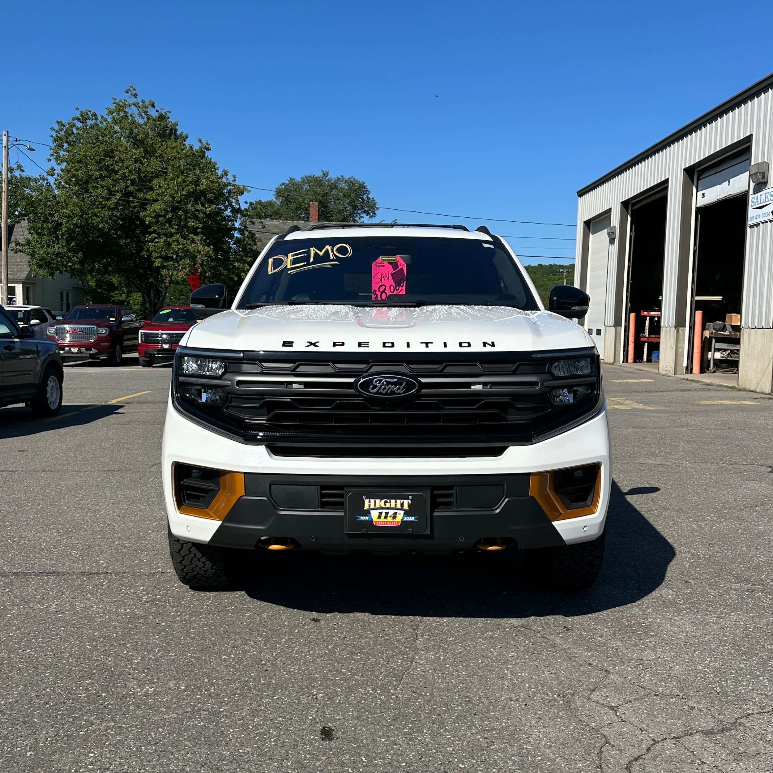 2025 Ford Expedition Tremor - Photo 8