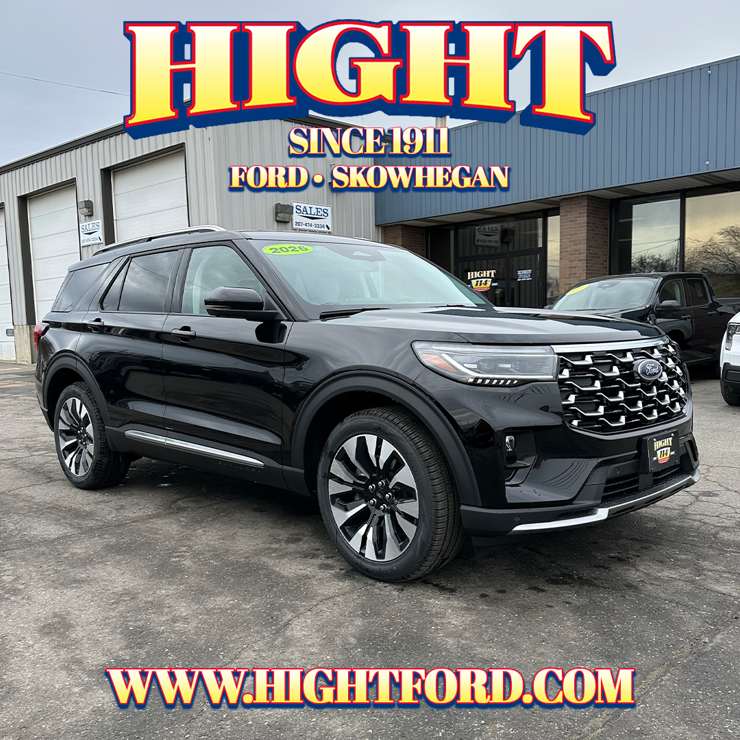 2026 Ford Explorer Platinum's photo