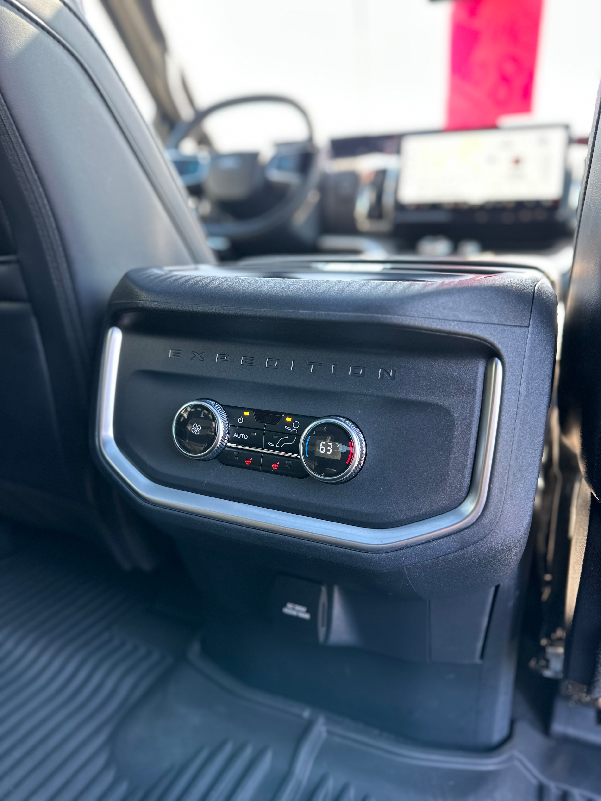 2025 Ford Expedition Tremor - Photo 29
