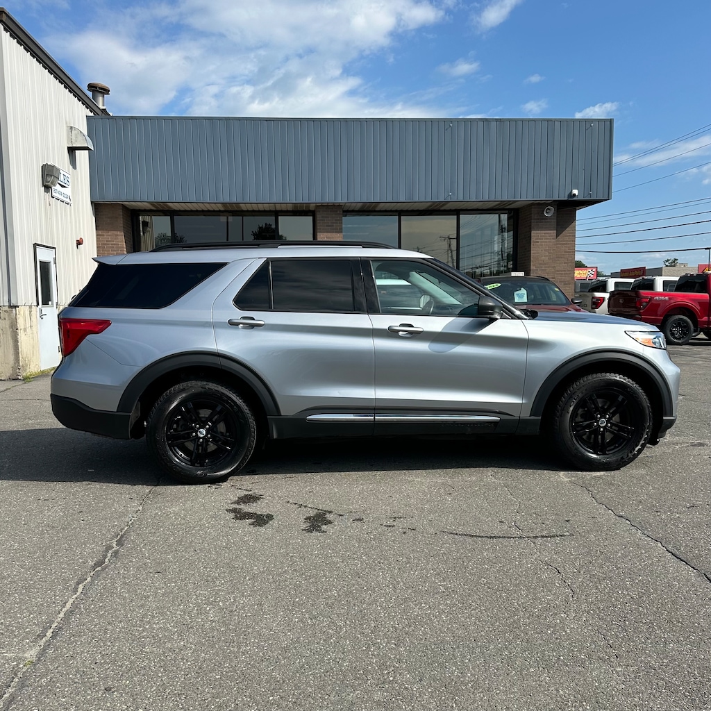 Used 2023 Ford Explorer XLT SUV