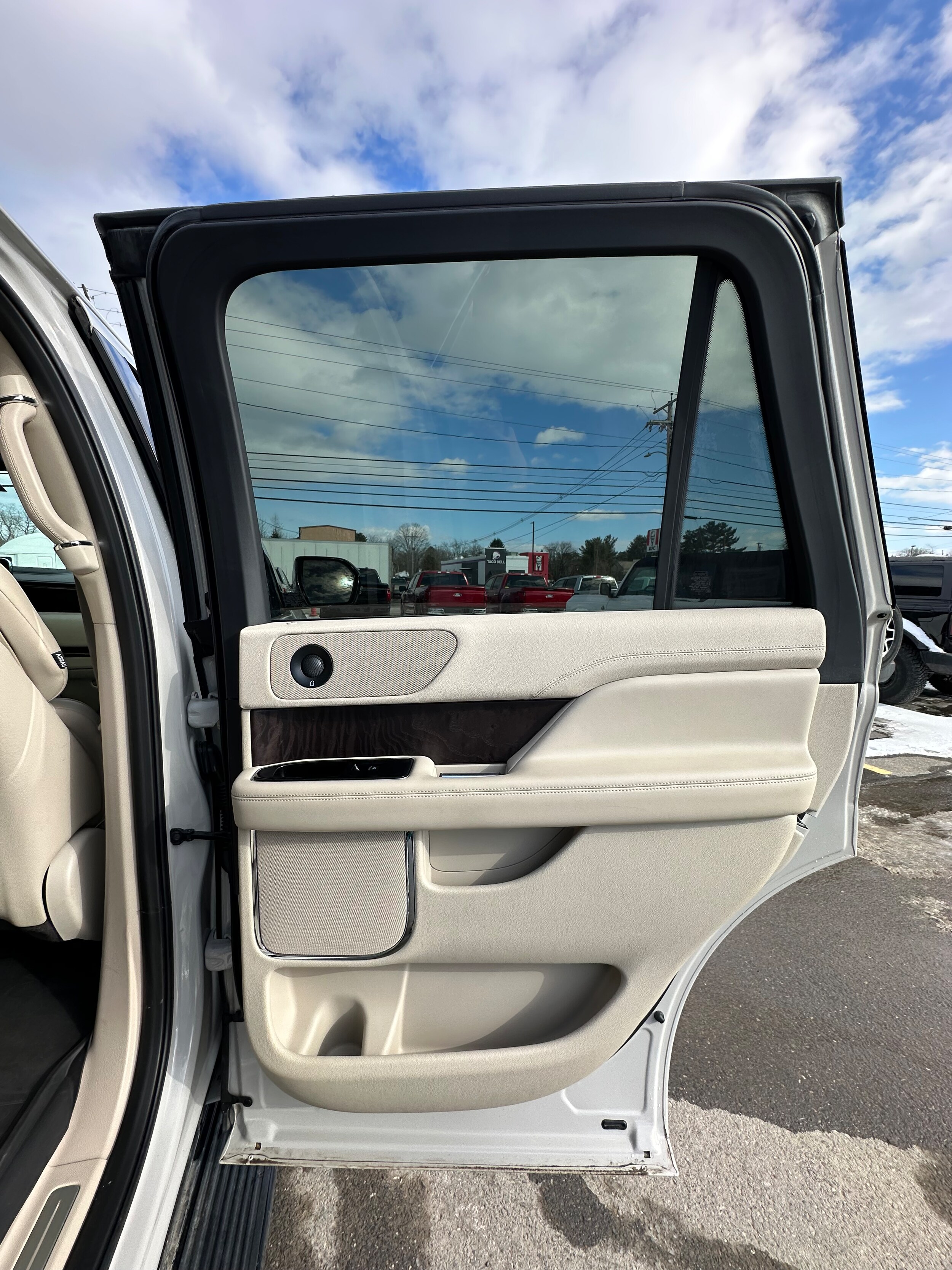 2019 Lincoln Navigator Base - Photo 28
