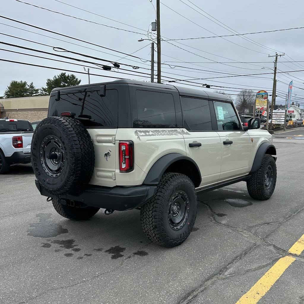 New 2025 Ford Bronco Badlands Sasquatch SUV