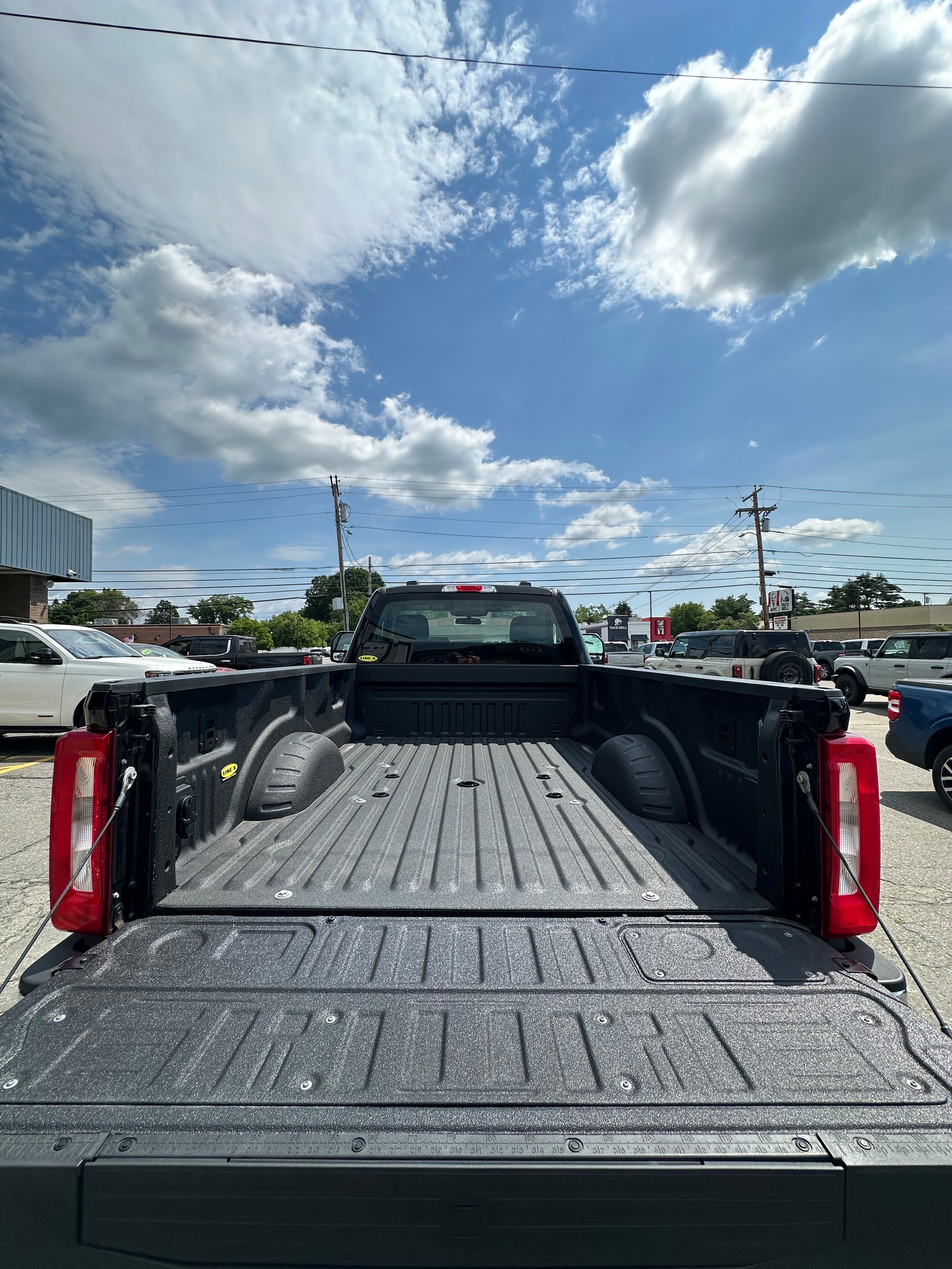2026 Ford F-250 Super Duty XL - Photo 9