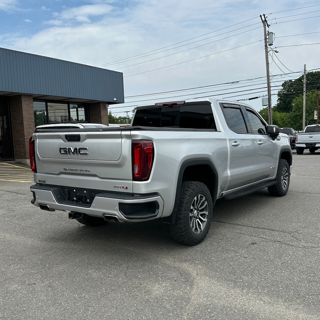 Used 2022 GMC Sierra 1500 AT4 Crew Cab Truck