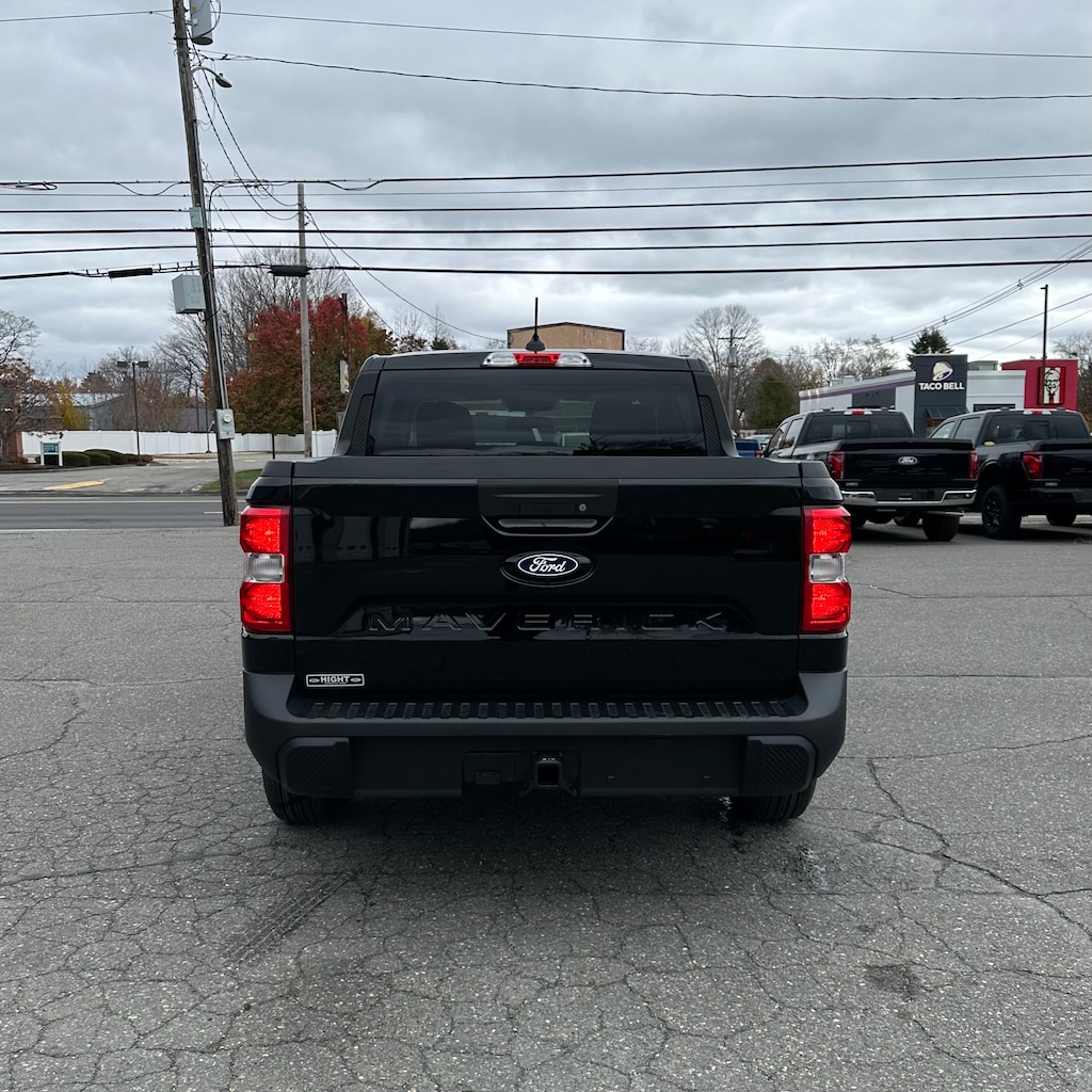 New 2025 Ford Maverick XL TRUCK