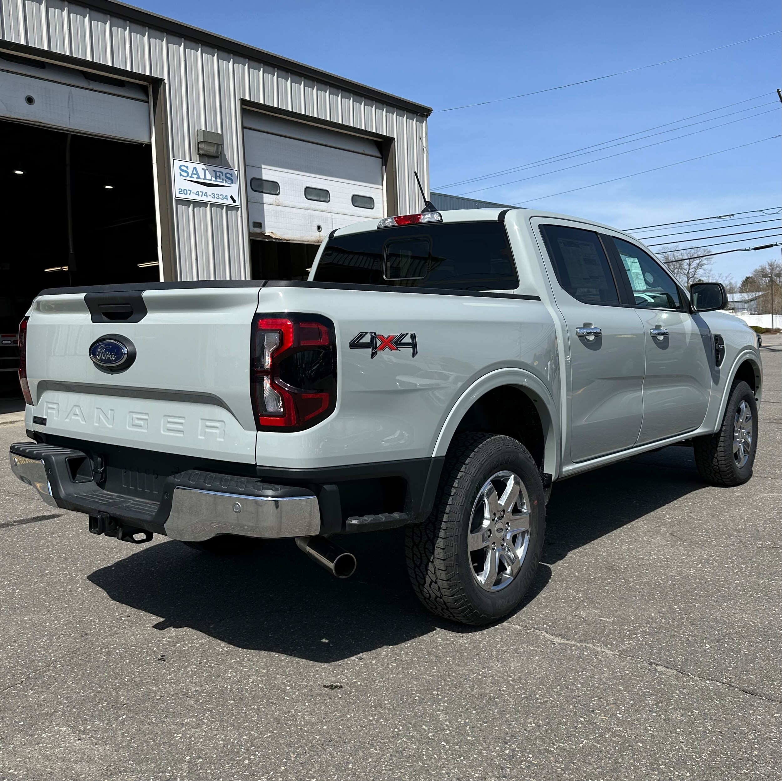 2024 Ford Ranger XLT photo 2