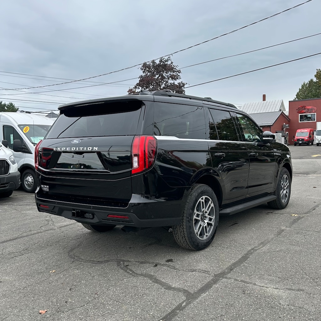 New 2025 Ford Expedition Active SUV
